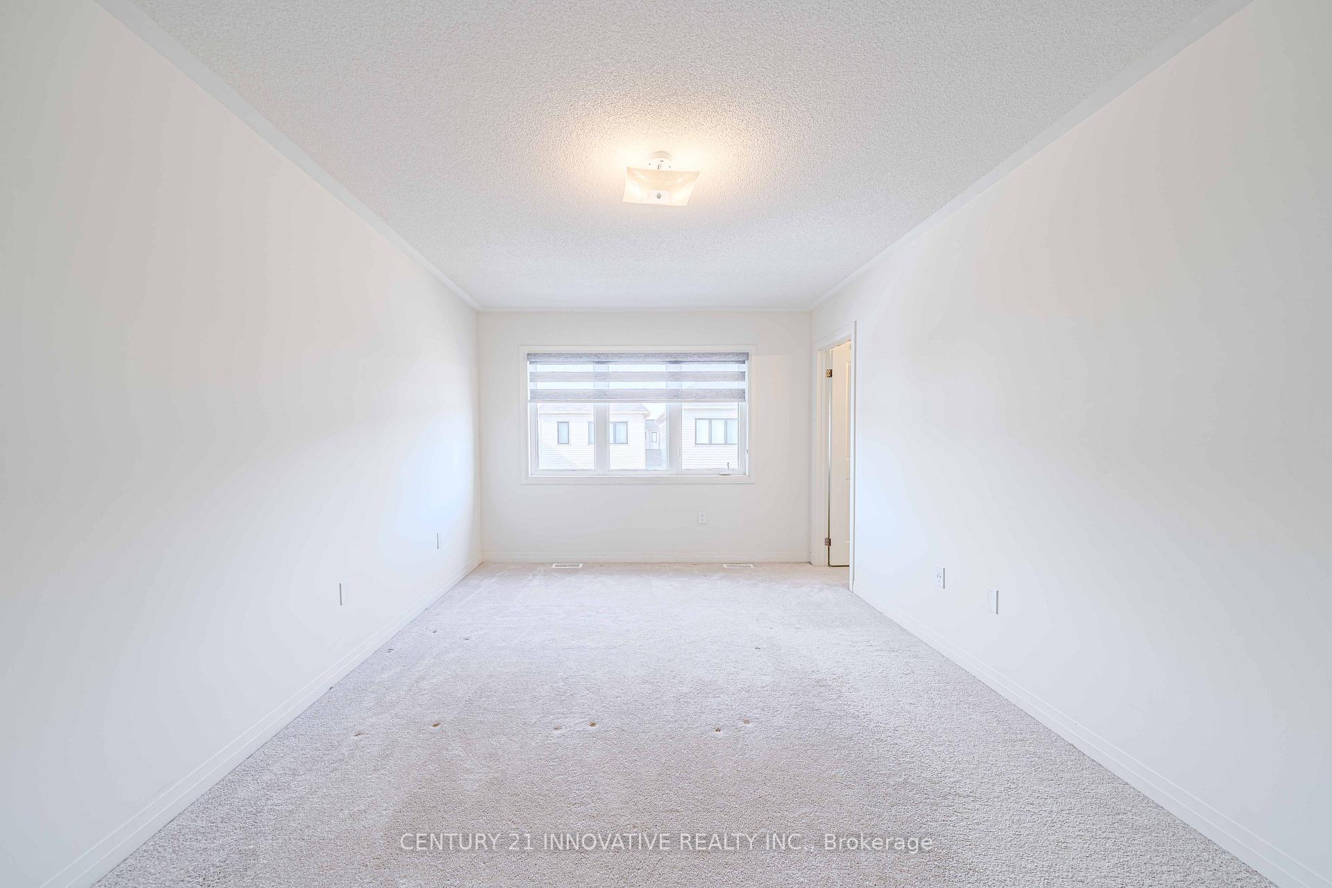 Photo 35 of 46 Clipper Lane, Clarington, Bowmanville — HOMEH