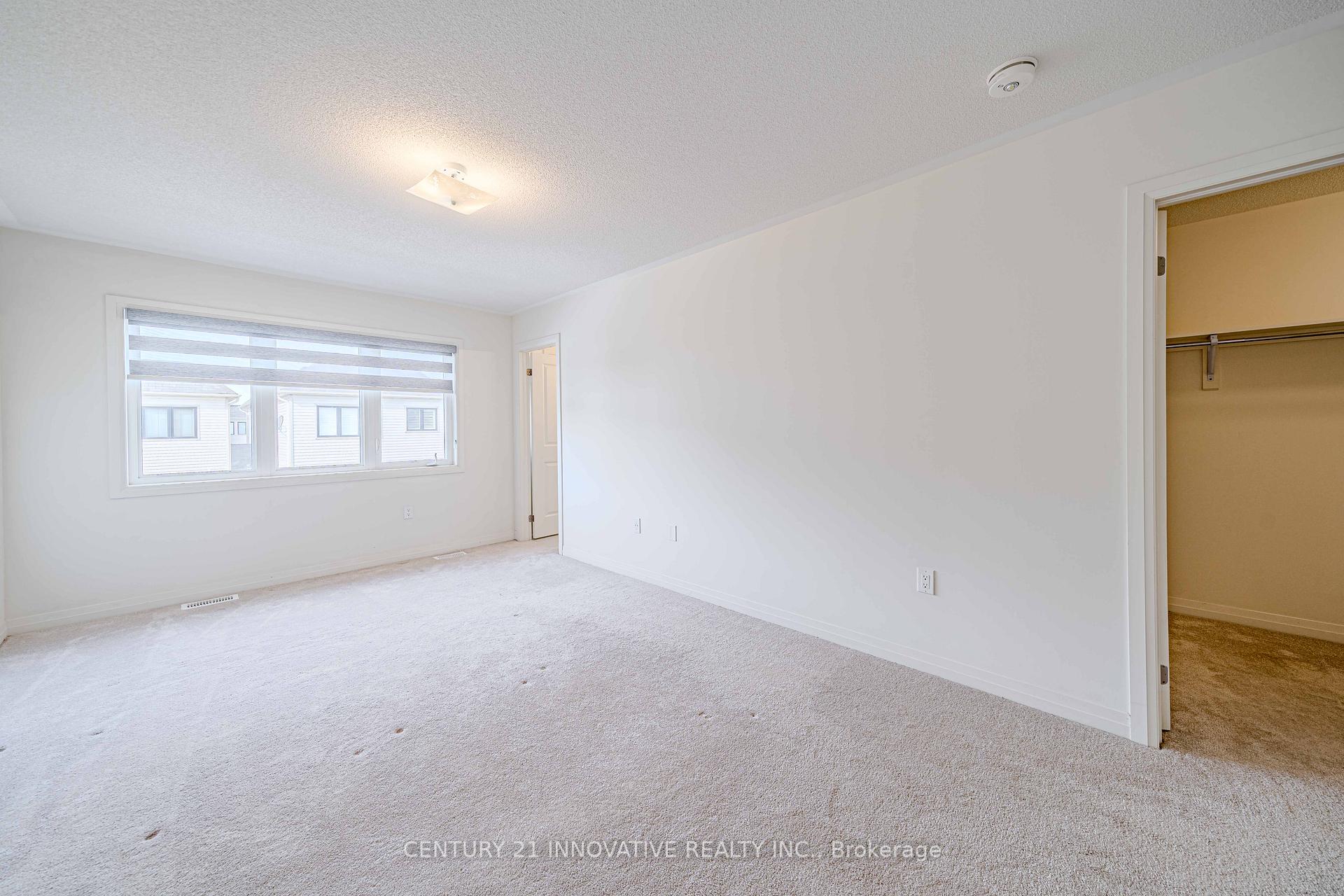 Photo 24 of 46 Clipper Lane, Clarington, Bowmanville — HOMEH