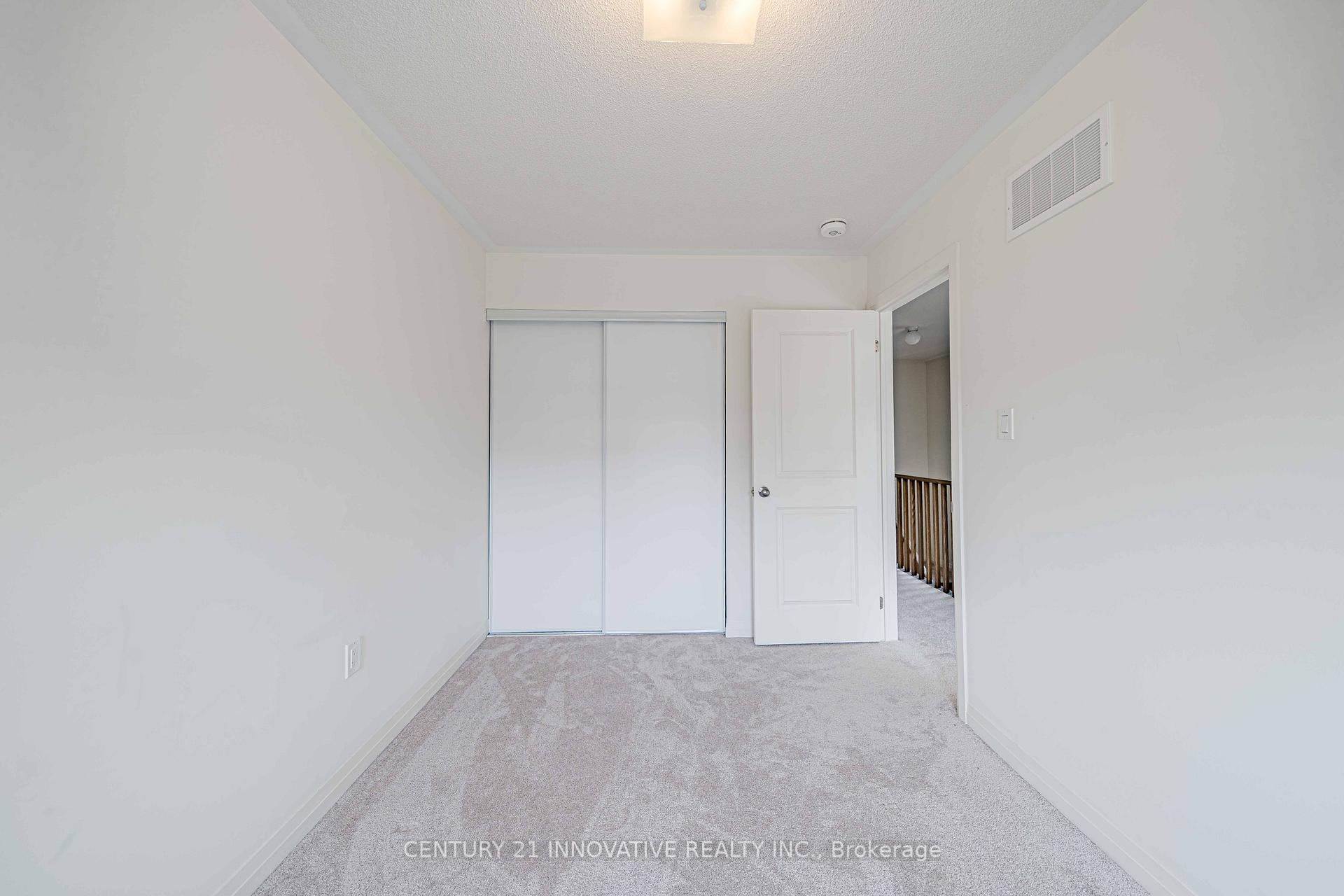 Photo 39 of 46 Clipper Lane, Clarington, Bowmanville — HOMEH
