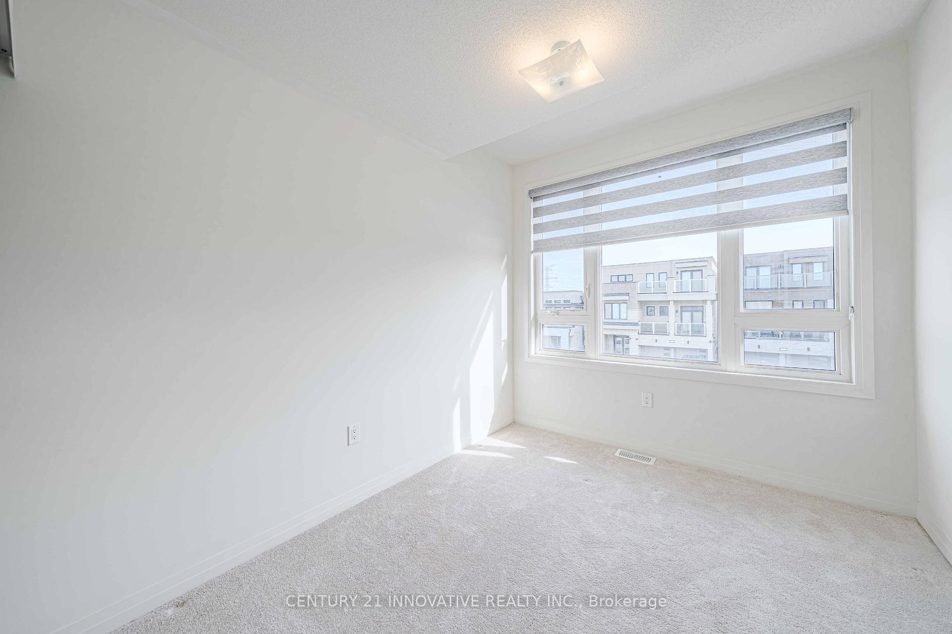 Photo 34 of 46 Clipper Lane, Clarington, Bowmanville — HOMEH