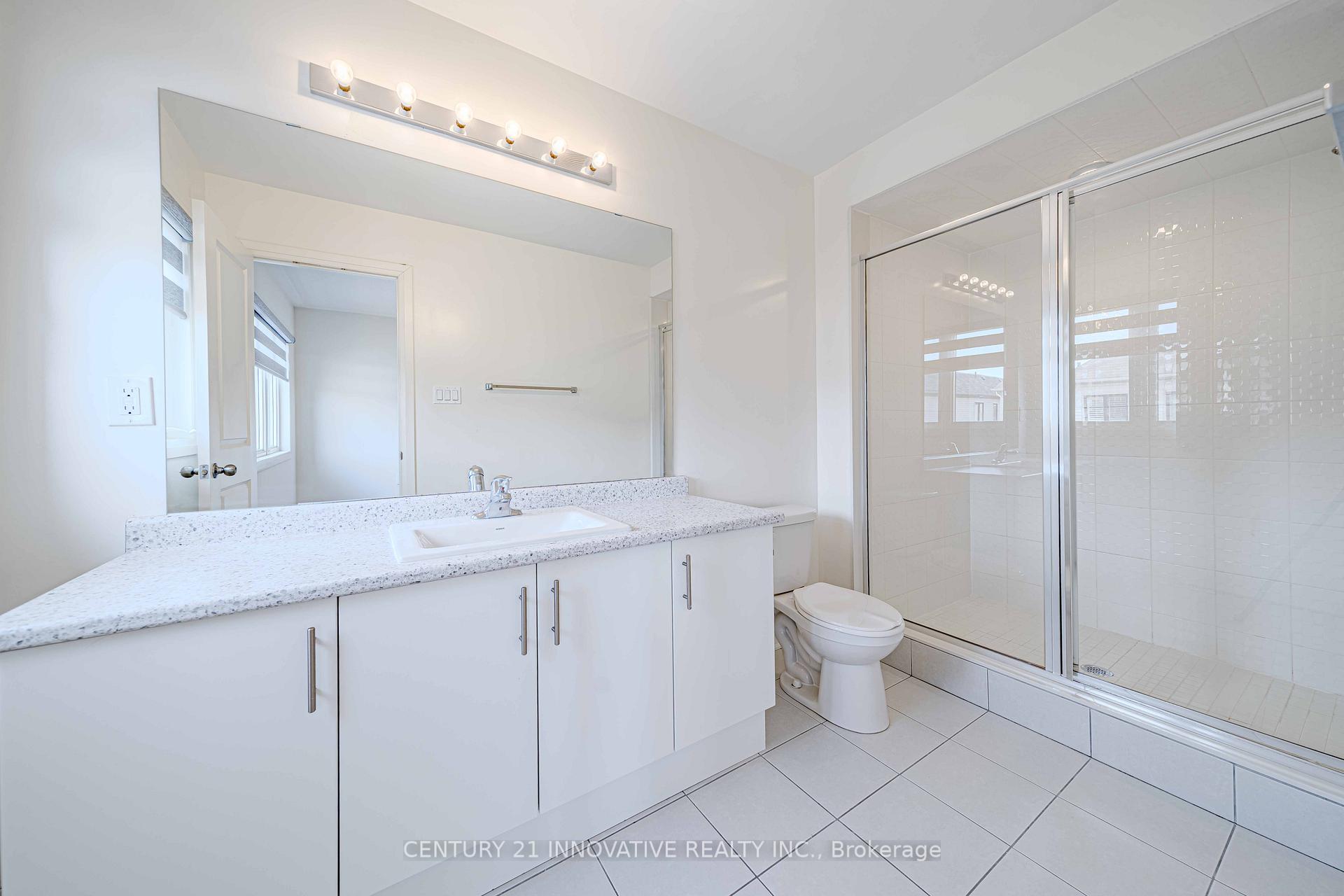 Photo 42 of 46 Clipper Lane, Clarington, Bowmanville — HOMEH