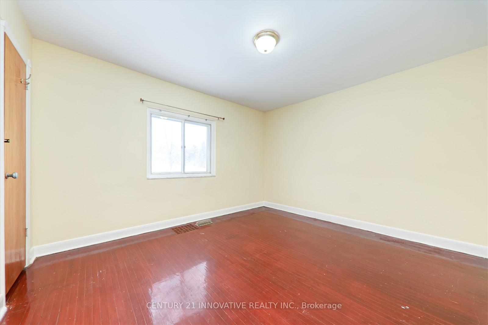 Photo 14 of 80 Adanac Drive, Scarborough, Cliffcrest — HOMEH