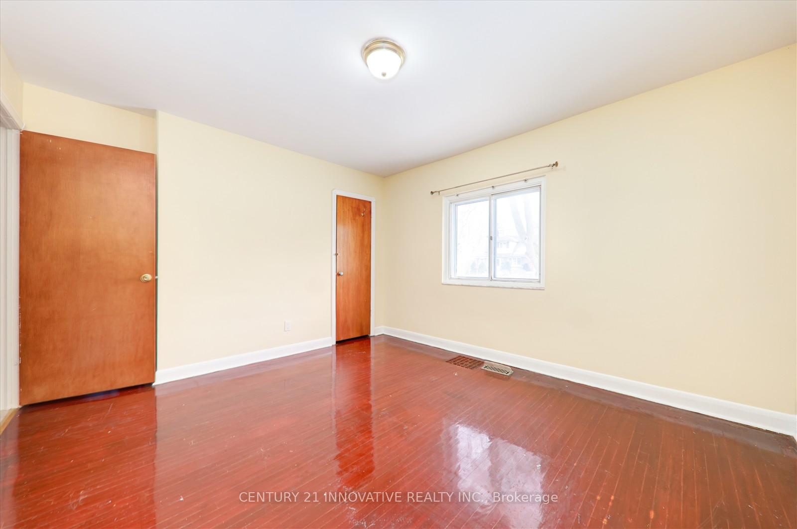 Photo 17 of 80 Adanac Drive, Scarborough, Cliffcrest — HOMEH