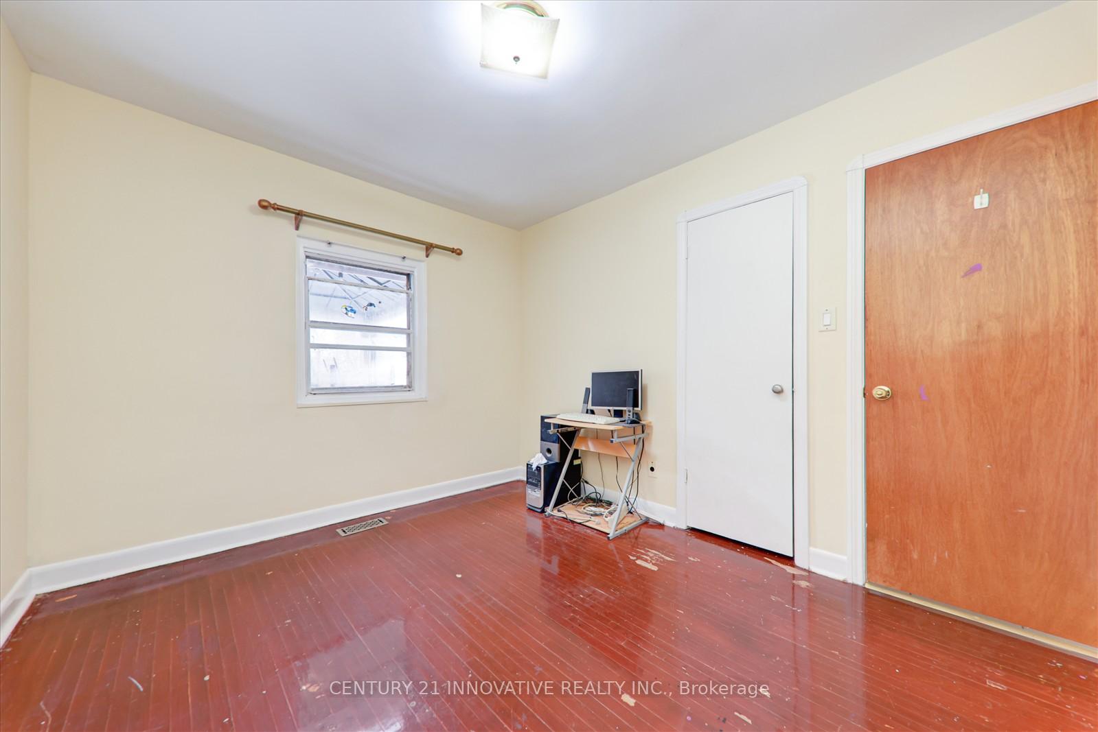 Photo 18 of 80 Adanac Drive, Scarborough, Cliffcrest — HOMEH