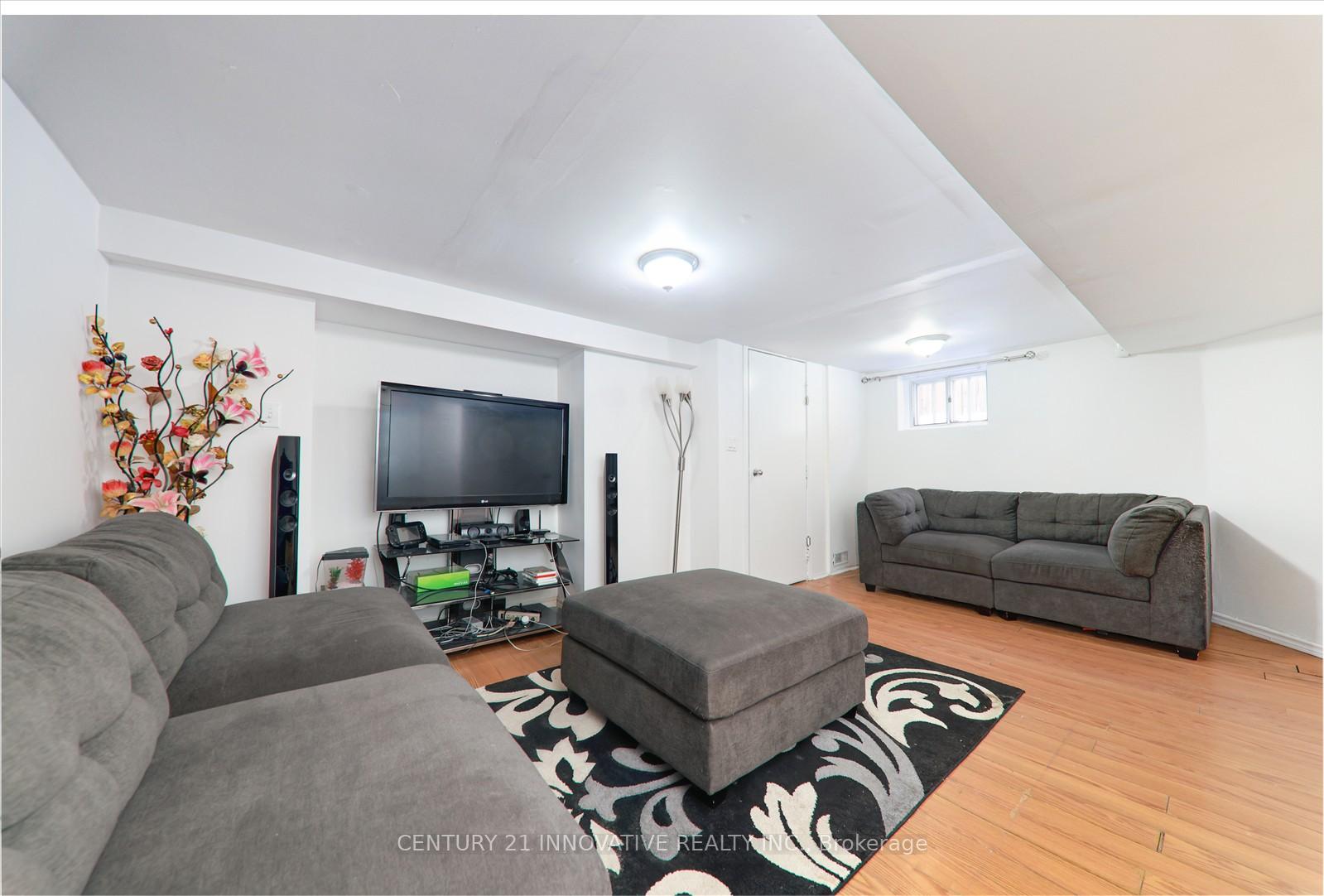 Photo 23 of 80 Adanac Drive, Scarborough, Cliffcrest — HOMEH