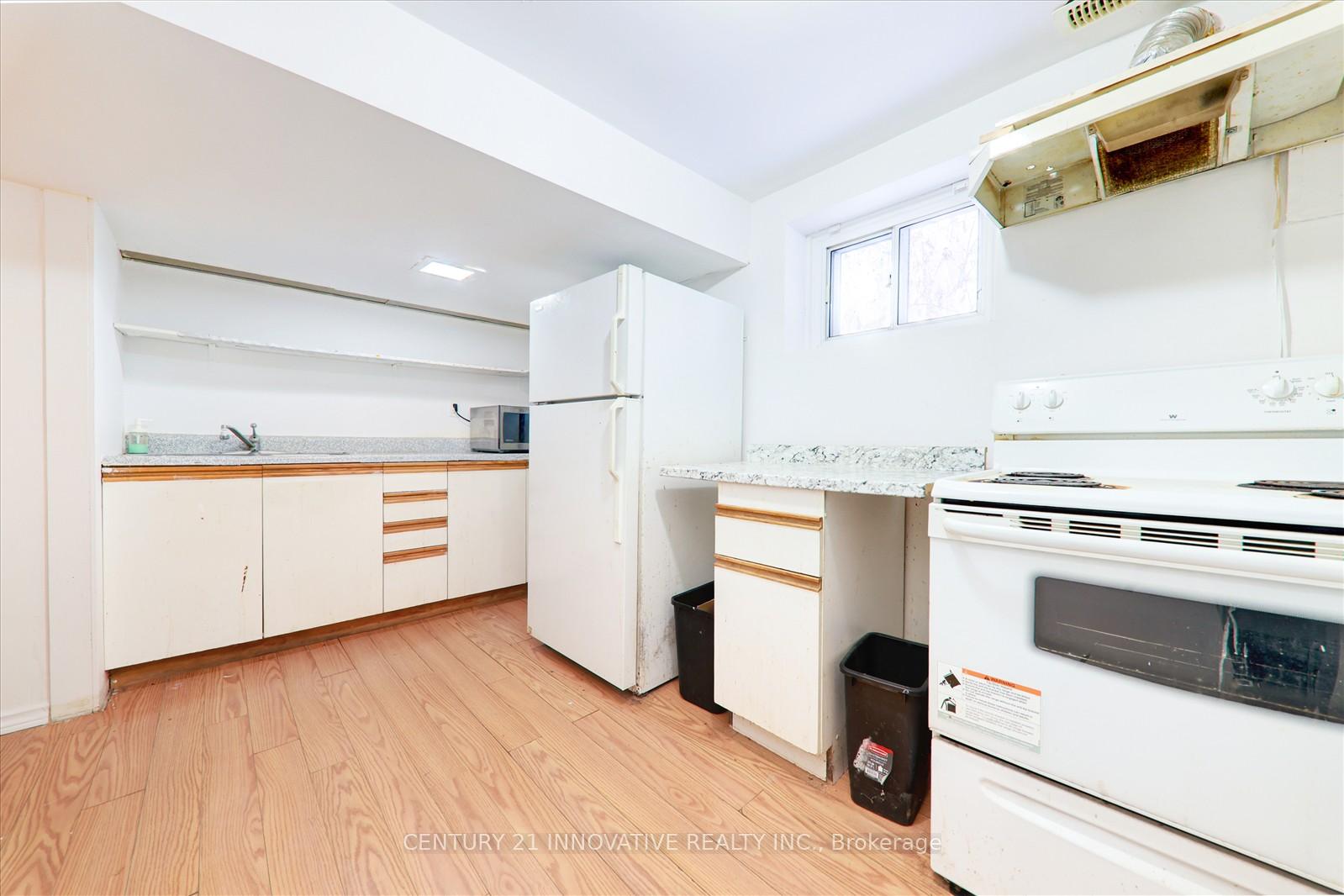 Photo 34 of 80 Adanac Drive, Scarborough, Cliffcrest — HOMEH