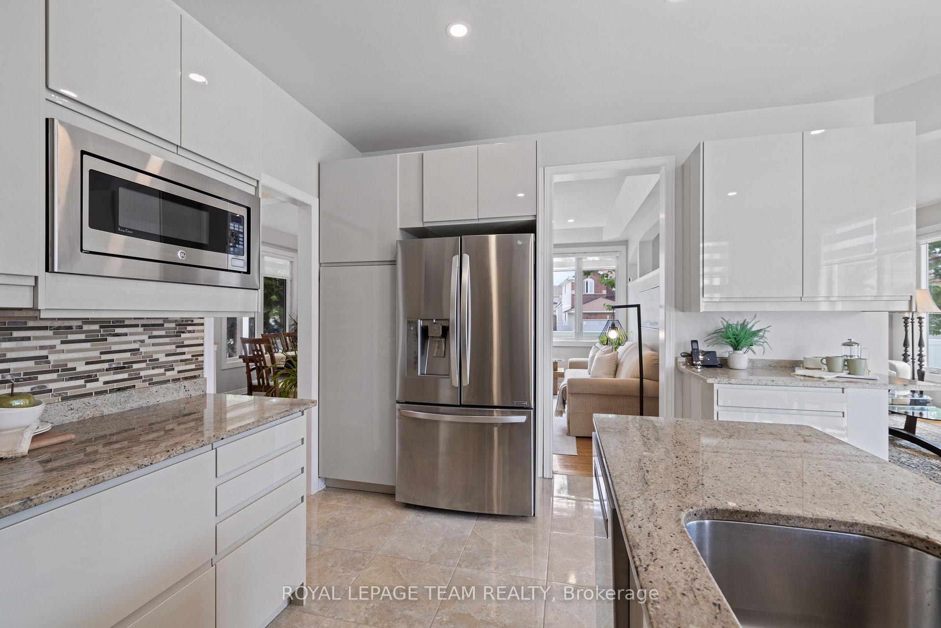 Photo 16 of 10 Sutcliffe Terrace, Ottawa, Barrhaven - Longfields — HOMEH