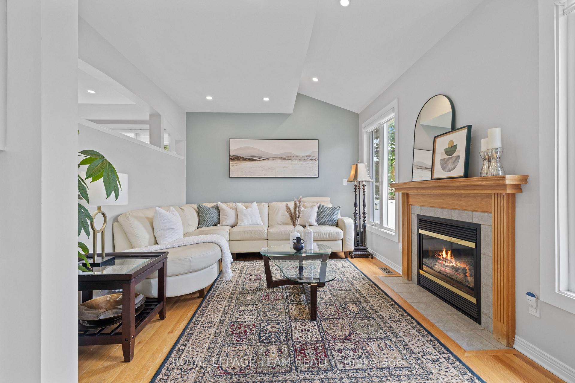 Photo 20 of 10 Sutcliffe Terrace, Ottawa, Barrhaven - Longfields — HOMEH