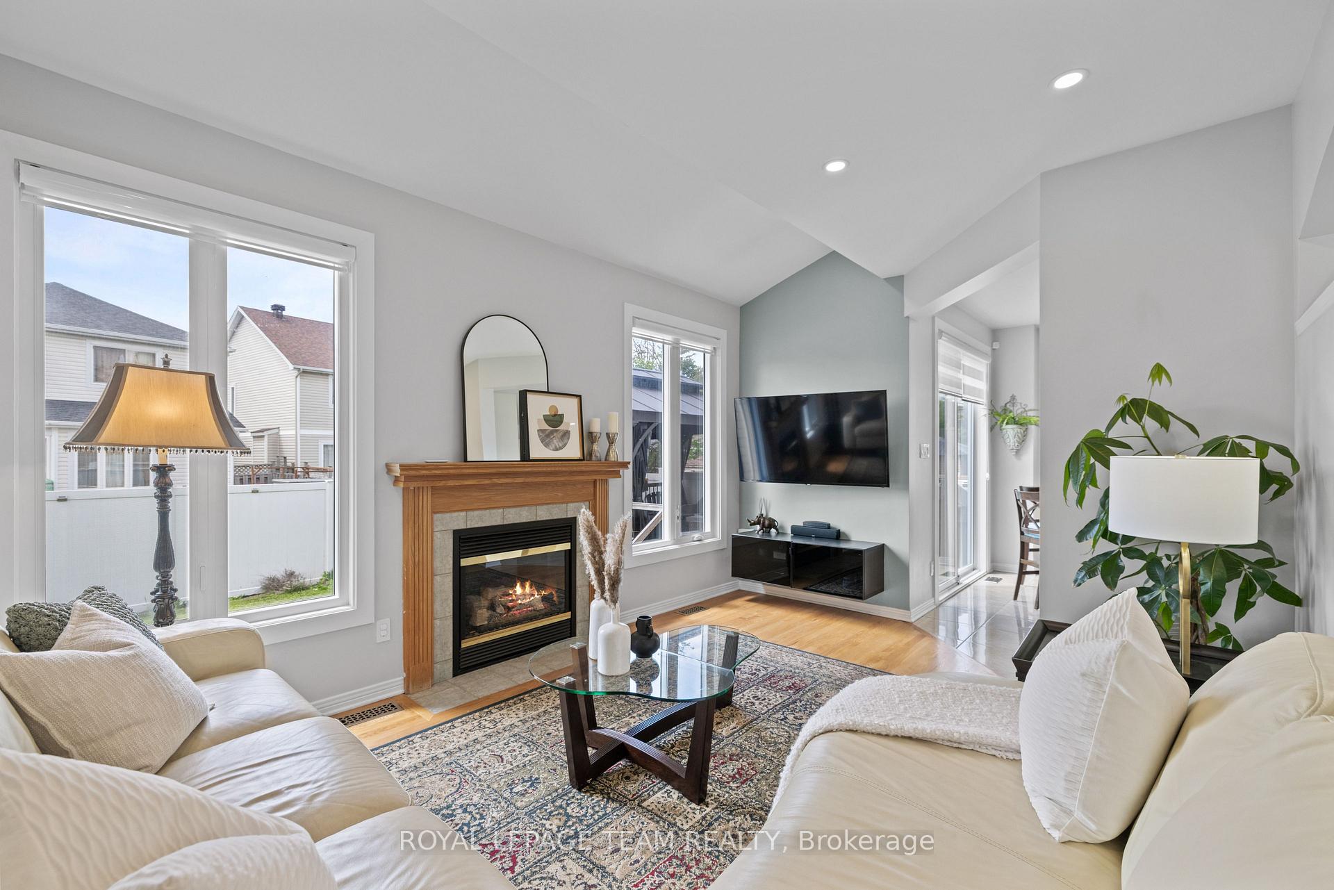 Photo 24 of 10 Sutcliffe Terrace, Ottawa, Barrhaven - Longfields — HOMEH