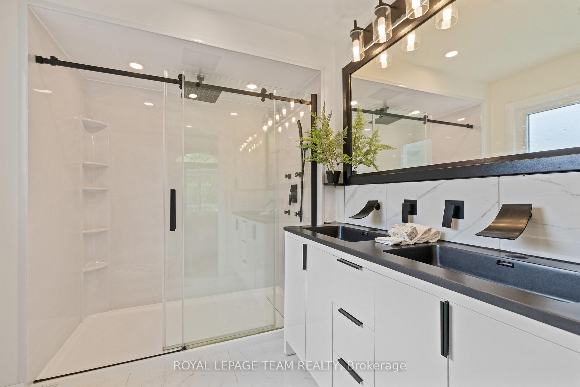 Photo 30 of 10 Sutcliffe Terrace, Ottawa, Barrhaven - Longfields — HOMEH
