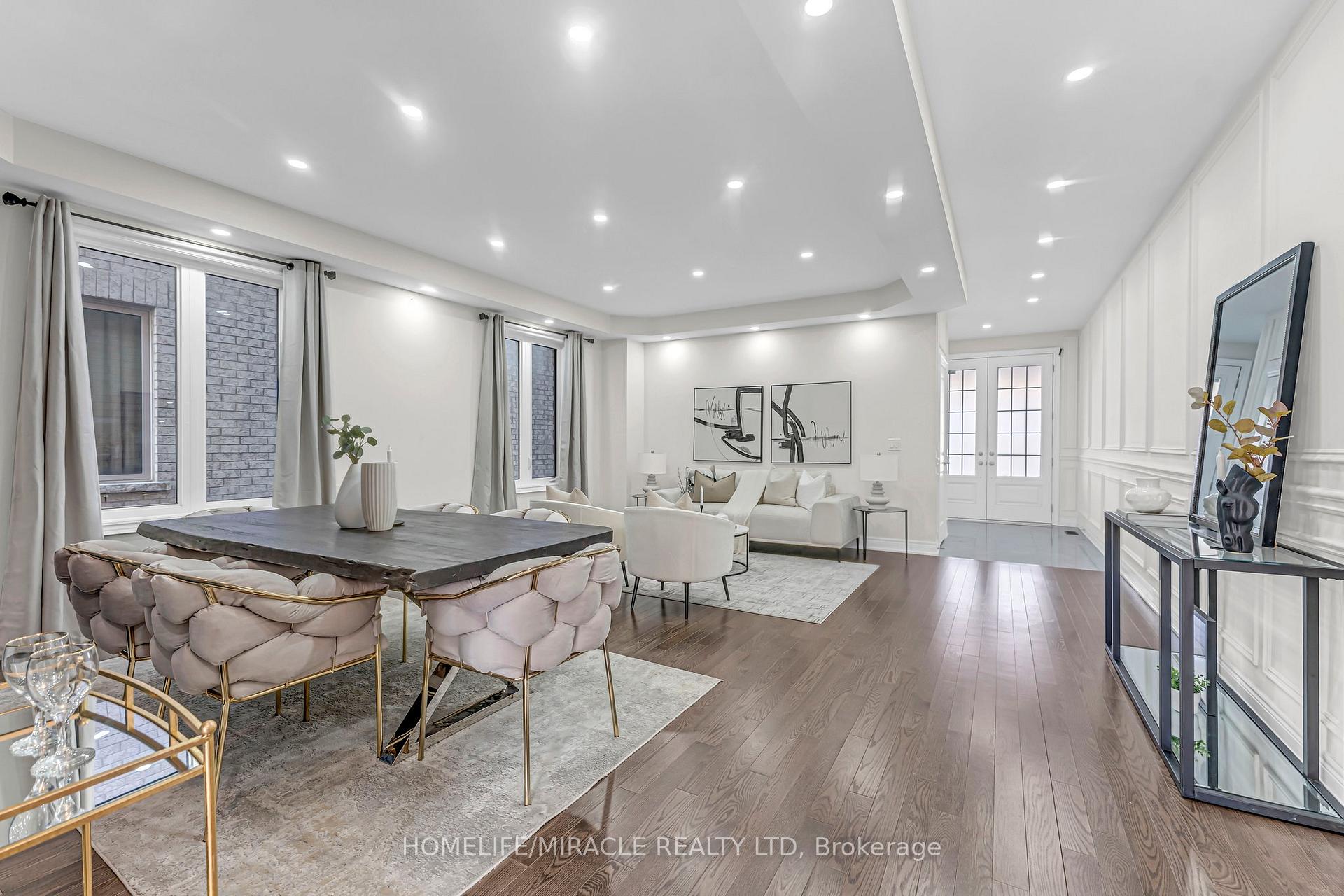 Photo 9 of 1039 Kingpeak Crescent, Pickering, Rural Pickering — HOMEH