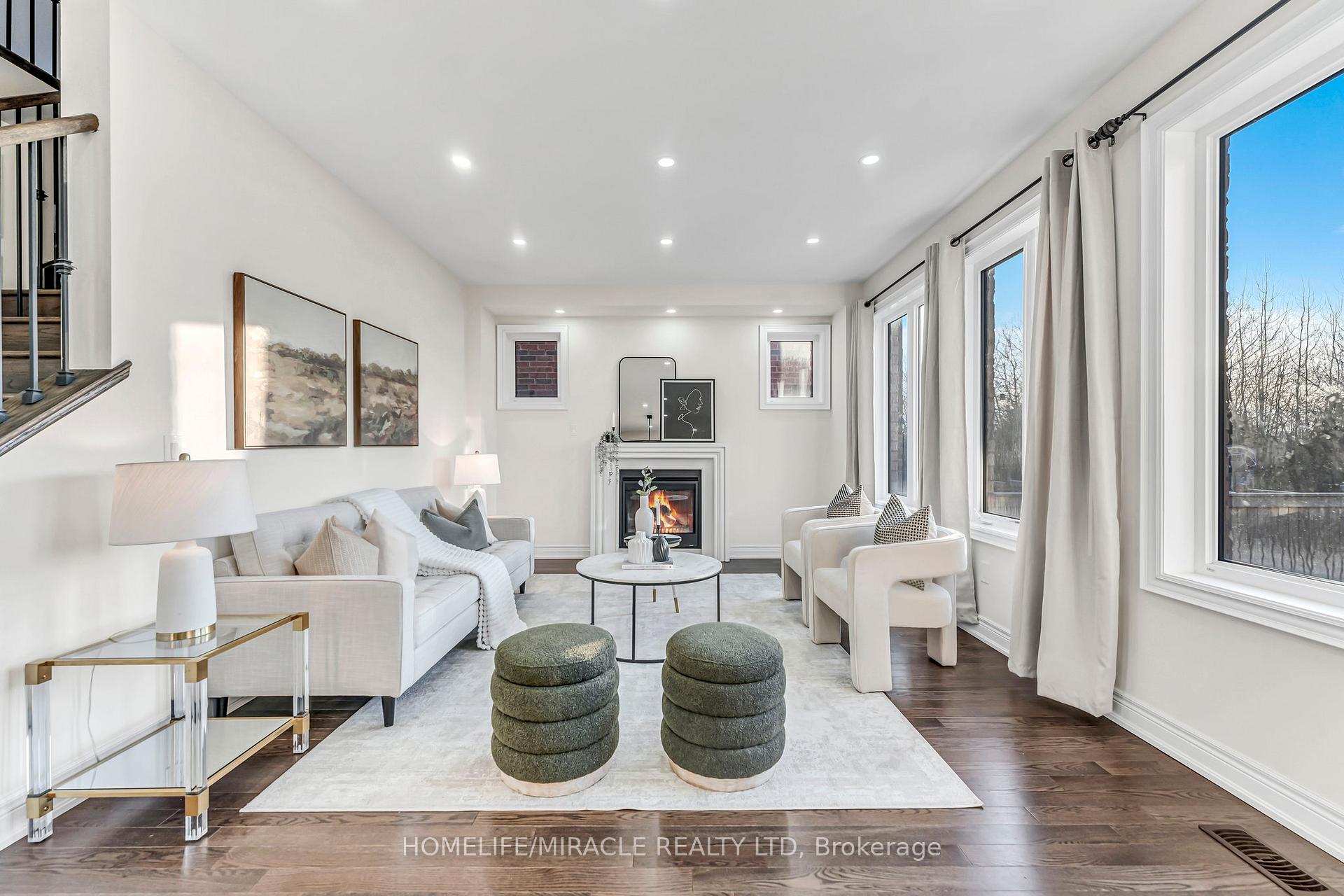 Photo 18 of 1039 Kingpeak Crescent, Pickering, Rural Pickering — HOMEH
