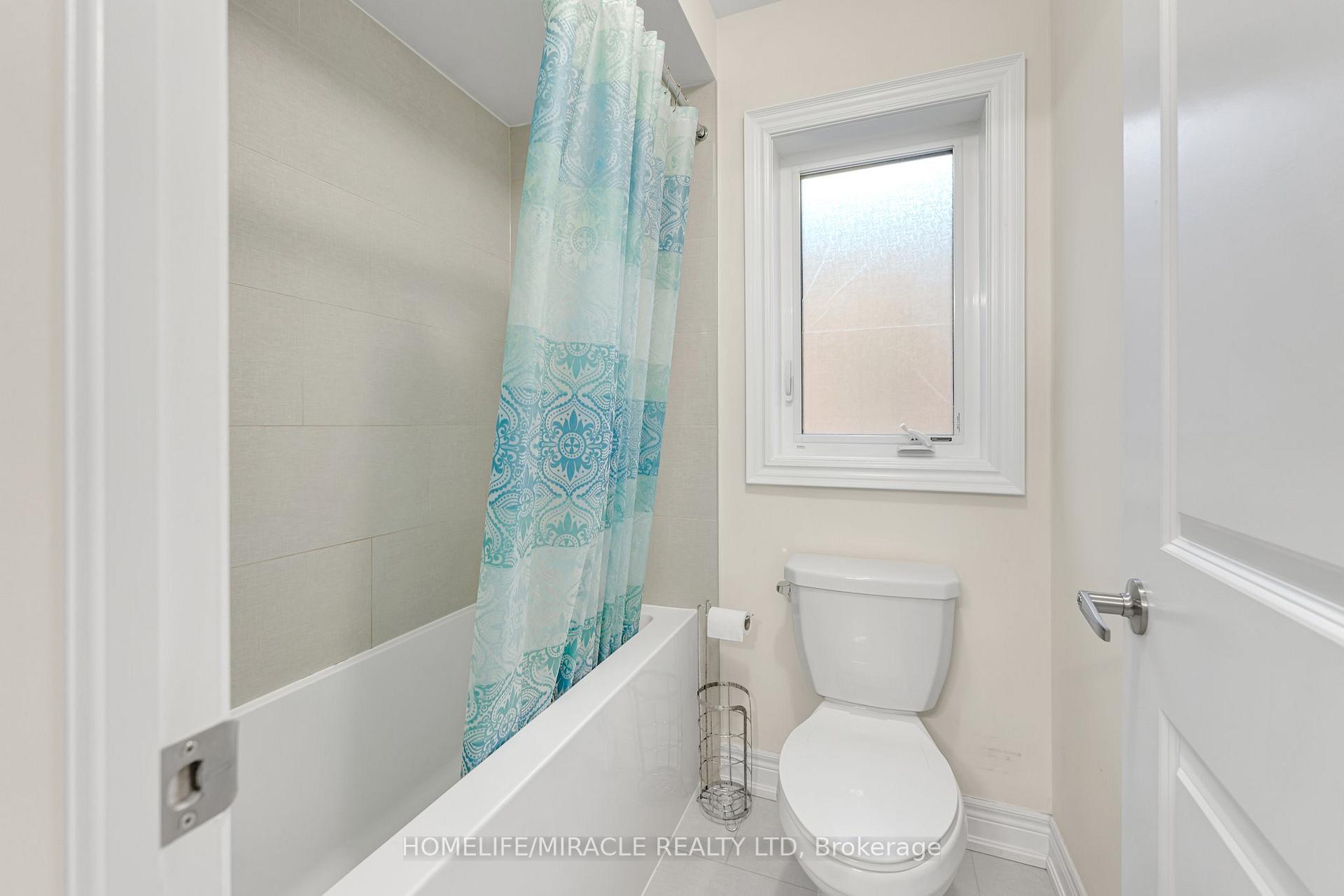 Photo 28 of 1039 Kingpeak Crescent, Pickering, Rural Pickering — HOMEH