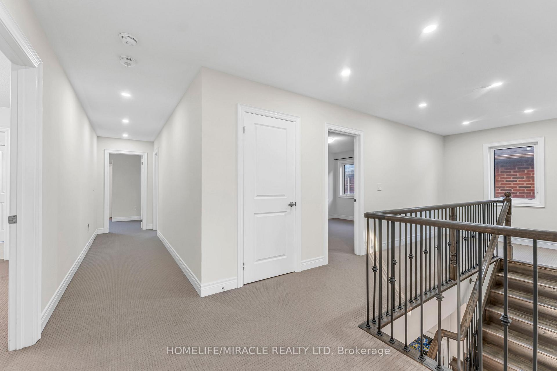 Photo 37 of 1039 Kingpeak Crescent, Pickering, Rural Pickering — HOMEH