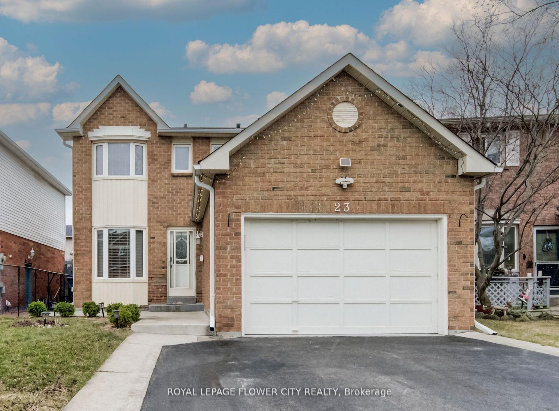 Front of 23 Driftwood Crescent