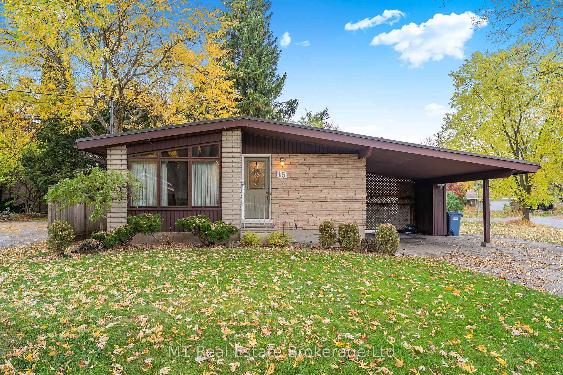 Photo 1 of 15 Woodycrest Drive, Guelph, Junction/Onward Willow — HOMEH