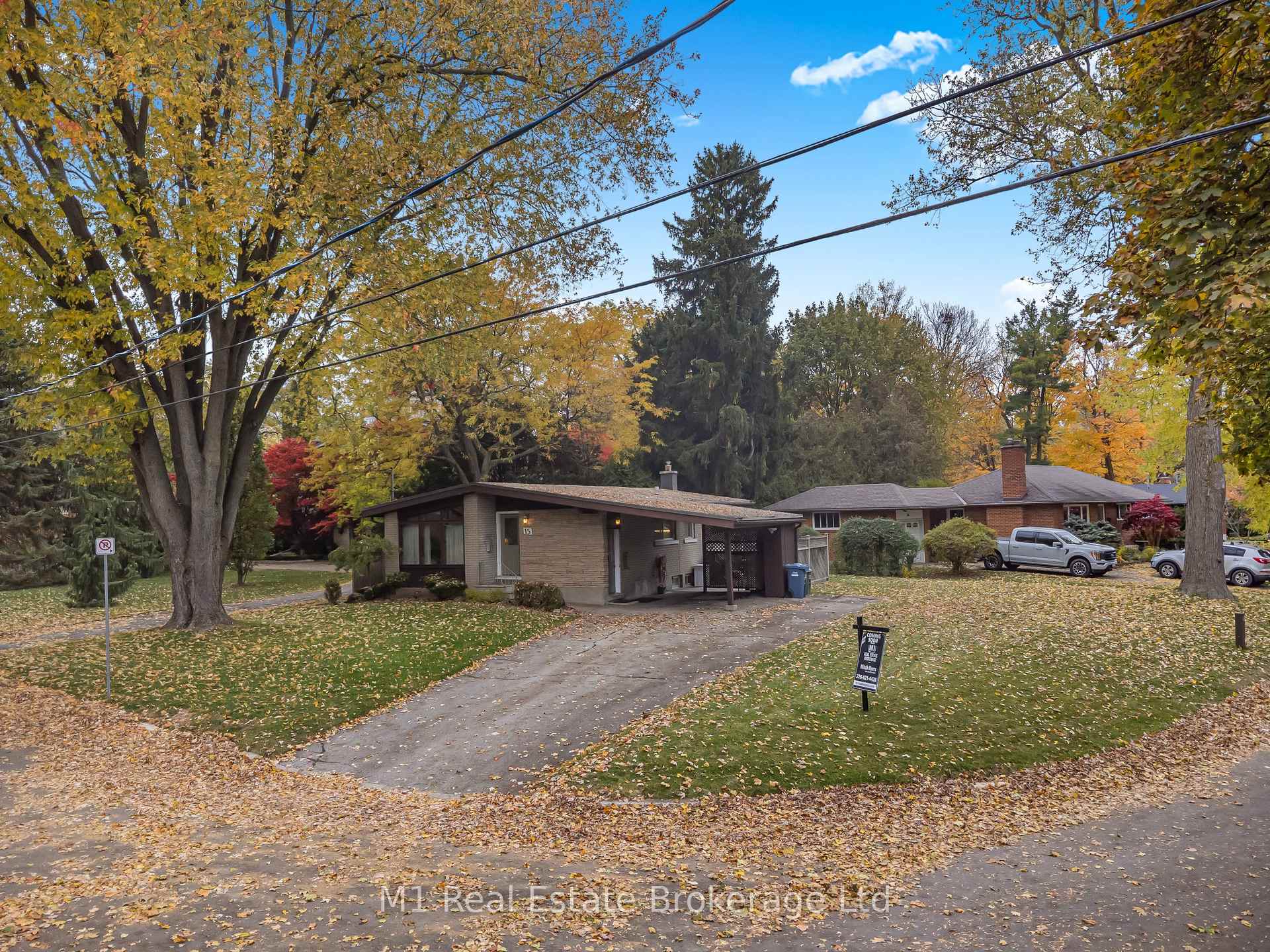 Photo 37 of 15 Woodycrest Drive, Guelph, Junction/Onward Willow — HOMEH