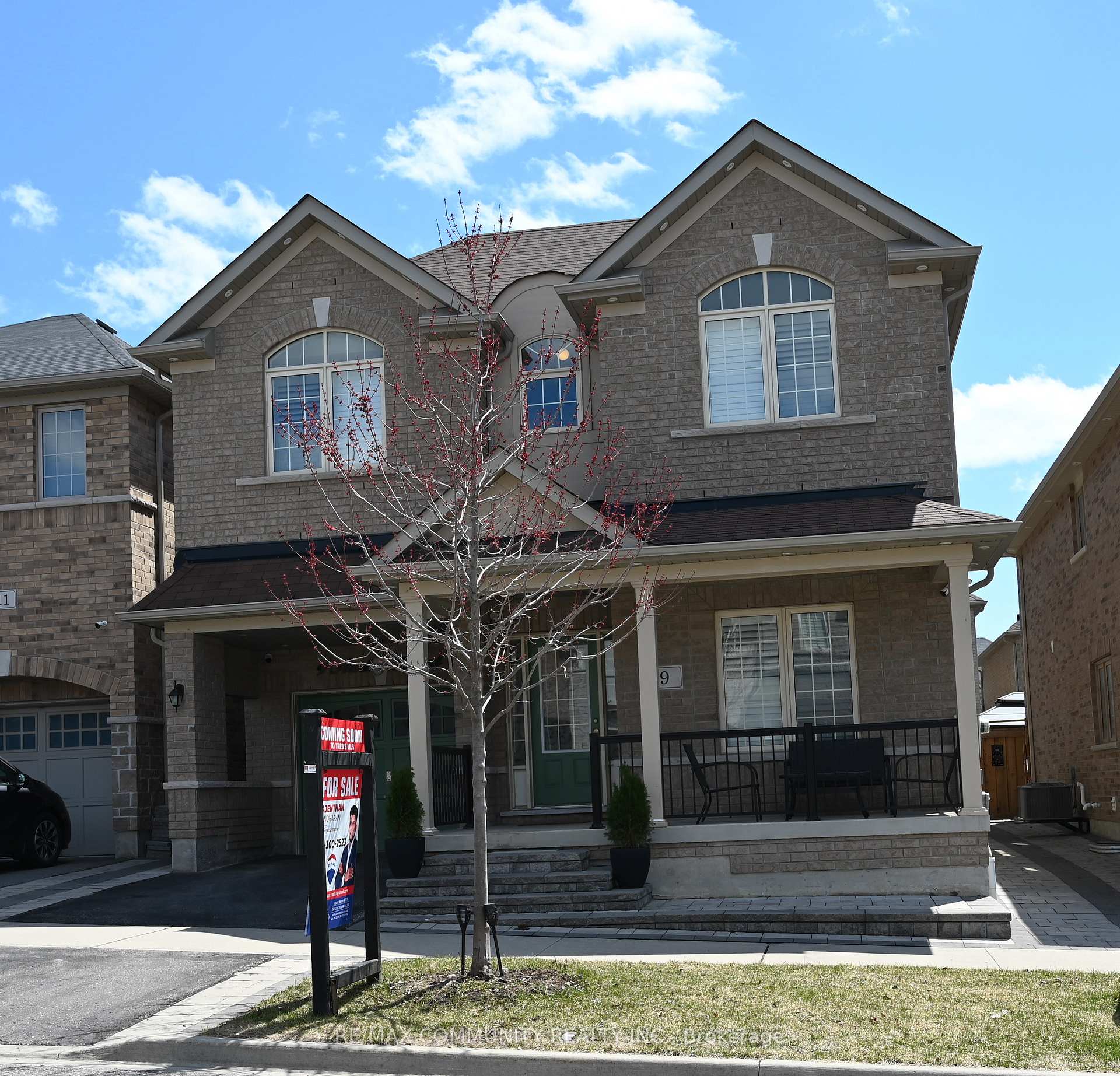 Front of 9 Ainley Road