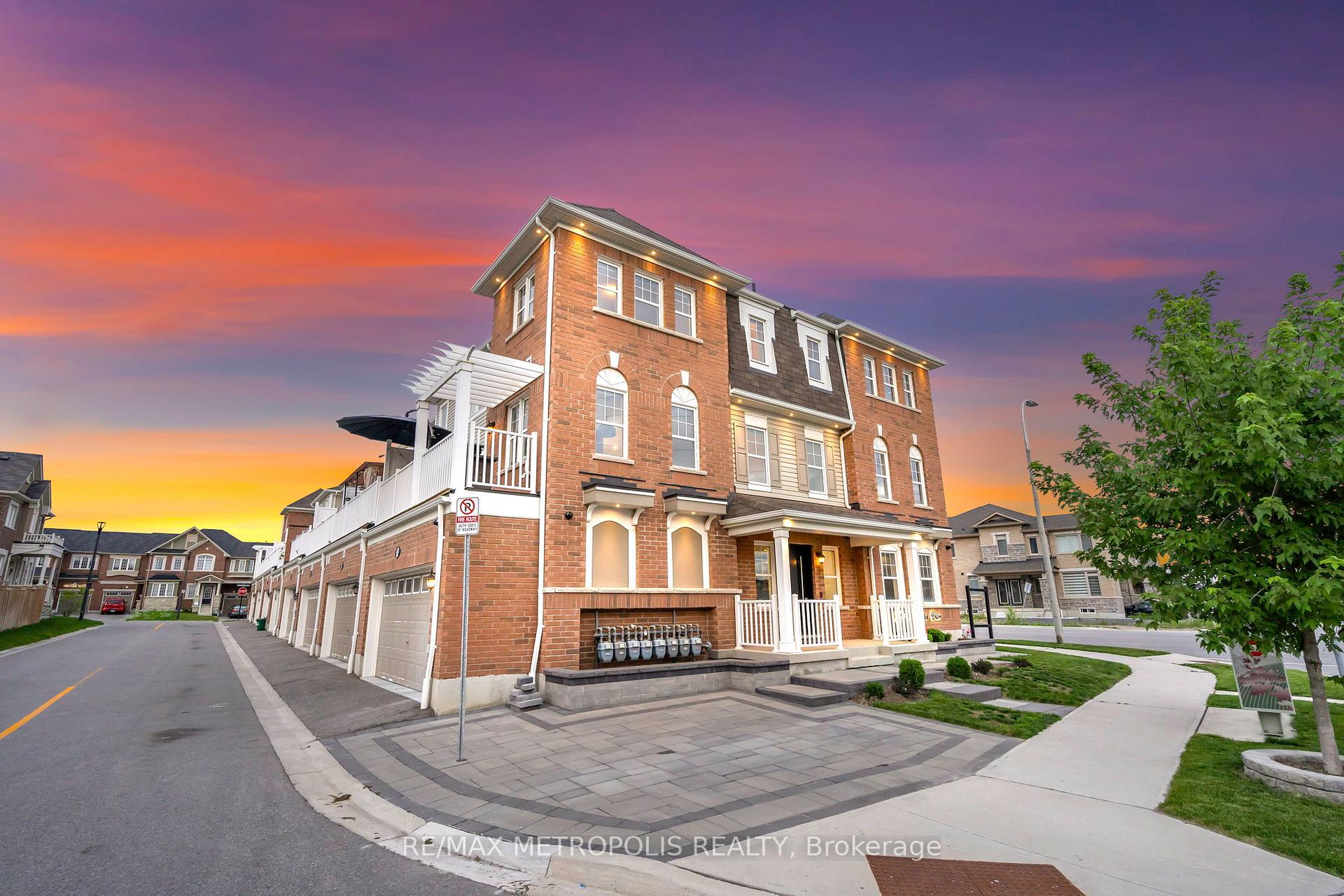 Photo 2 of 2700 Burkholder Drive, Pickering, Rural Pickering — HOMEH