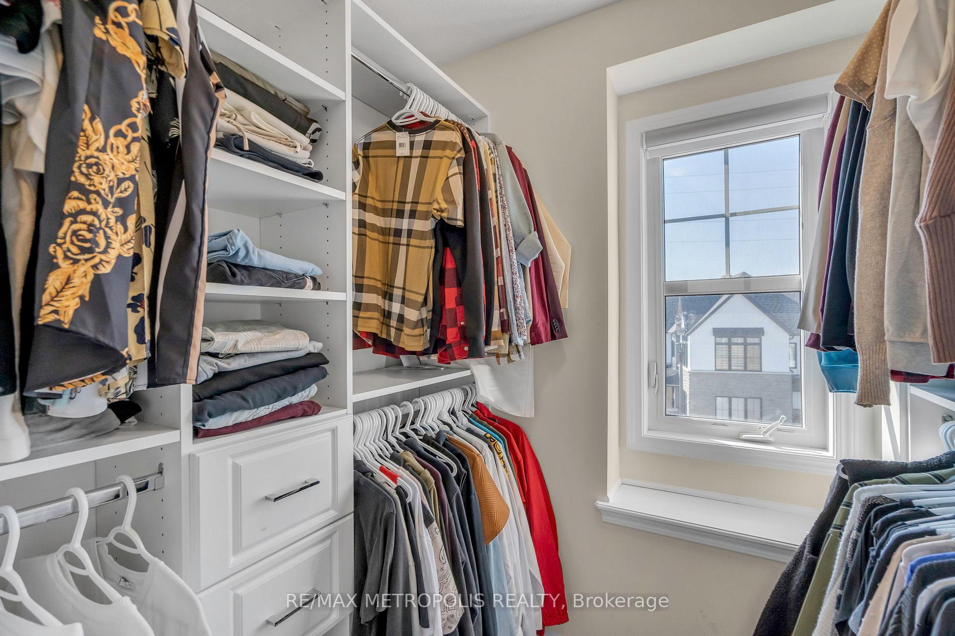 Photo 25 of 2700 Burkholder Drive, Pickering, Rural Pickering — HOMEH