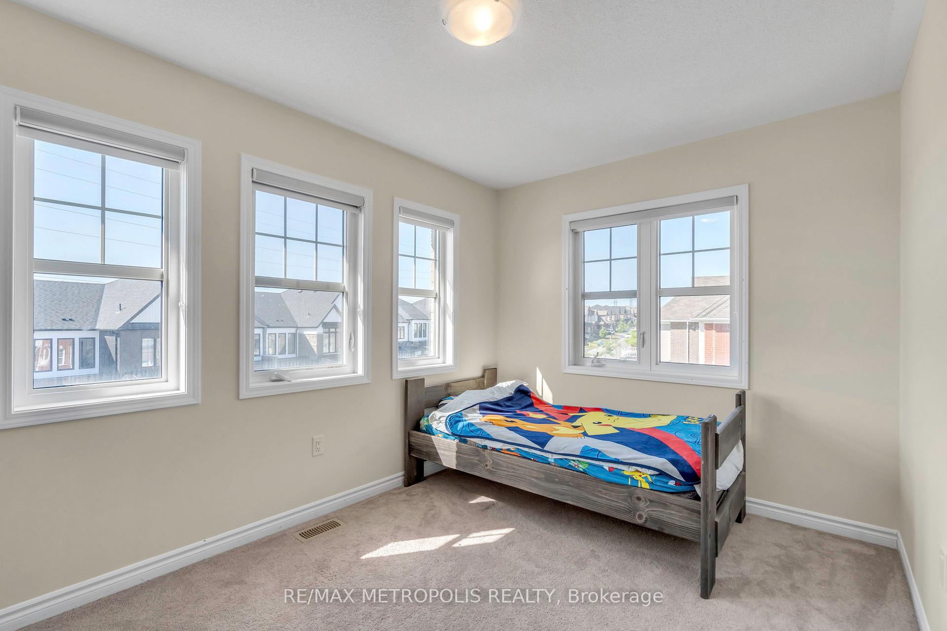 Photo 29 of 2700 Burkholder Drive, Pickering, Rural Pickering — HOMEH