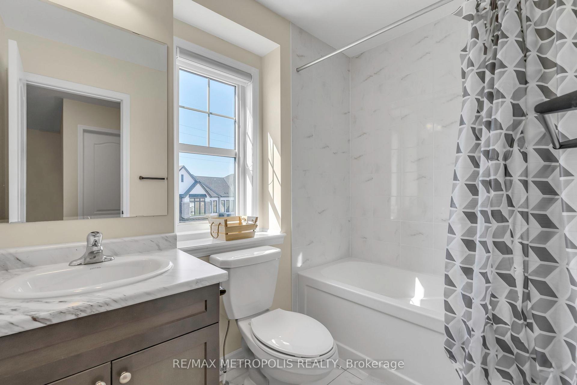 Photo 26 of 2700 Burkholder Drive, Pickering, Rural Pickering — HOMEH