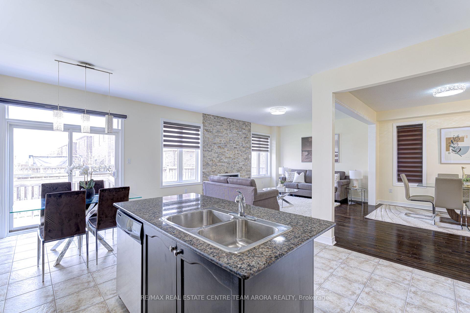 Photo 23 of 23 George Robinson Drive, Brampton, Credit Valley — HOMEH