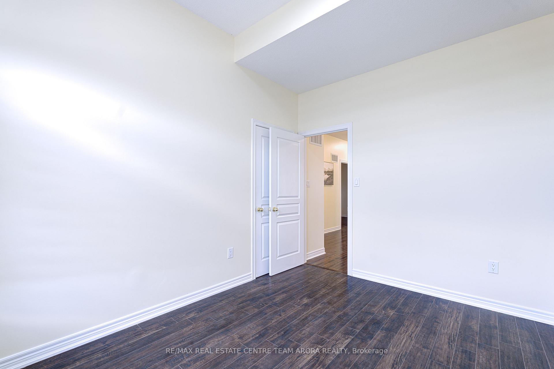 Photo 34 of 23 George Robinson Drive, Brampton, Credit Valley — HOMEH