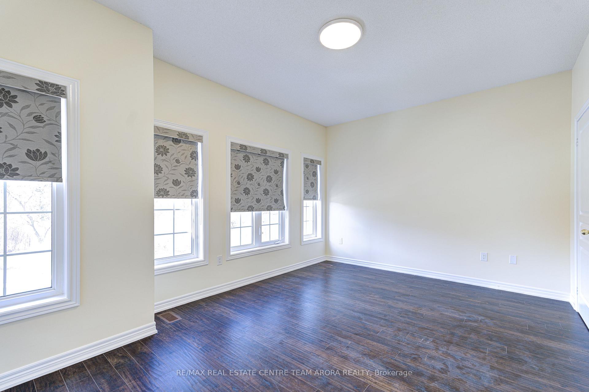 Photo 28 of 23 George Robinson Drive, Brampton, Credit Valley — HOMEH