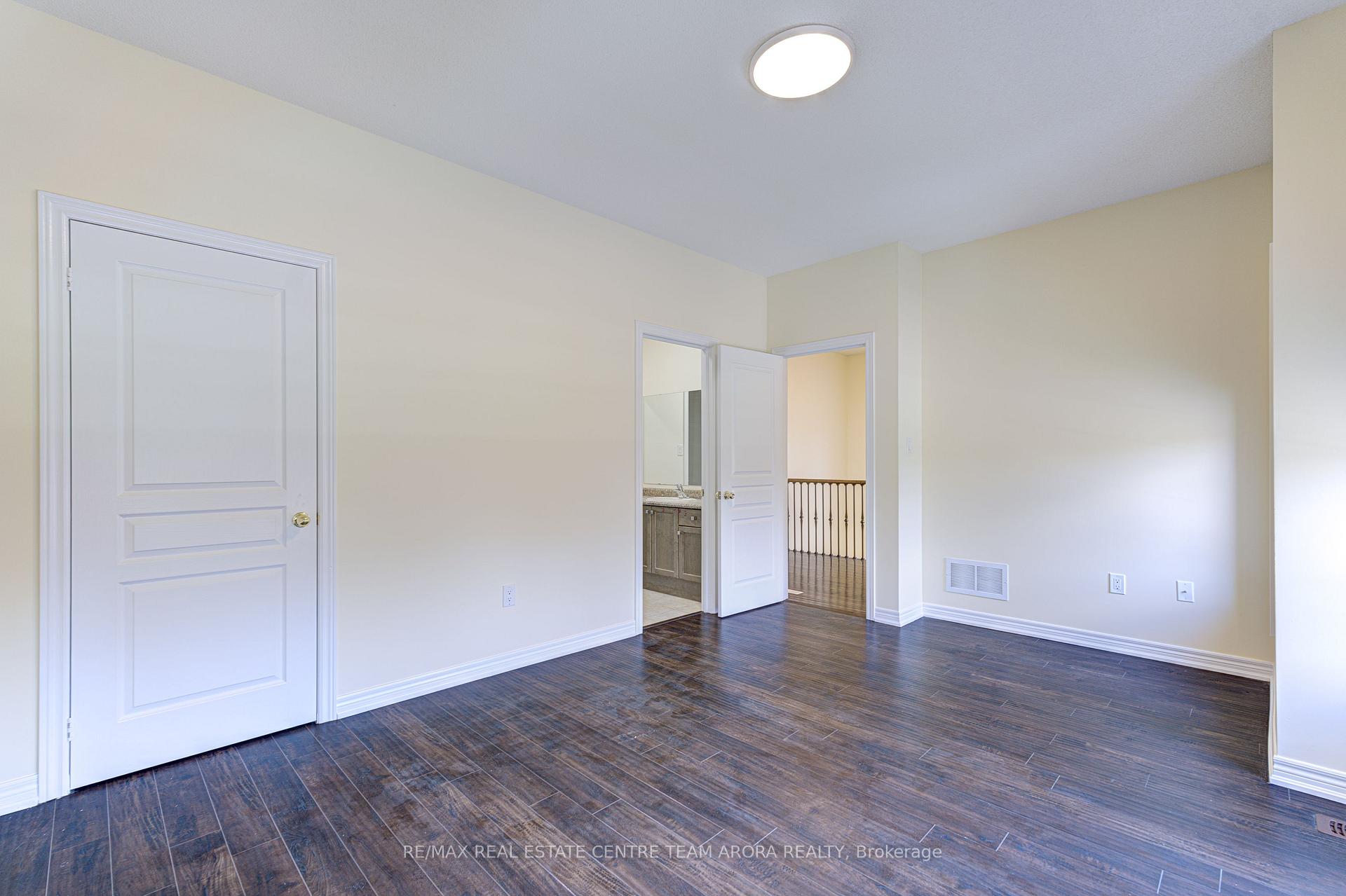 Photo 31 of 23 George Robinson Drive, Brampton, Credit Valley — HOMEH