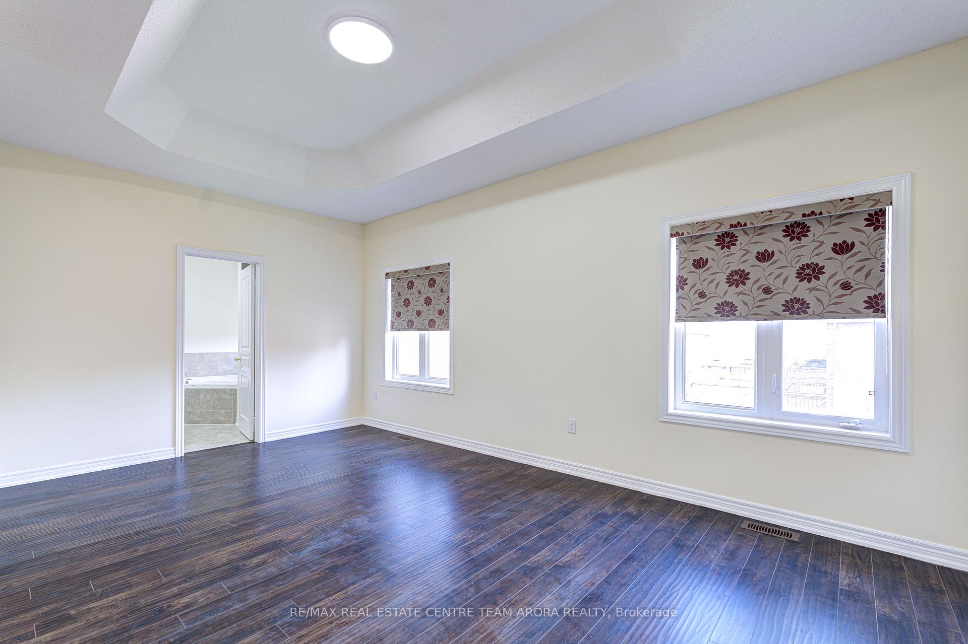 Photo 37 of 23 George Robinson Drive, Brampton, Credit Valley — HOMEH