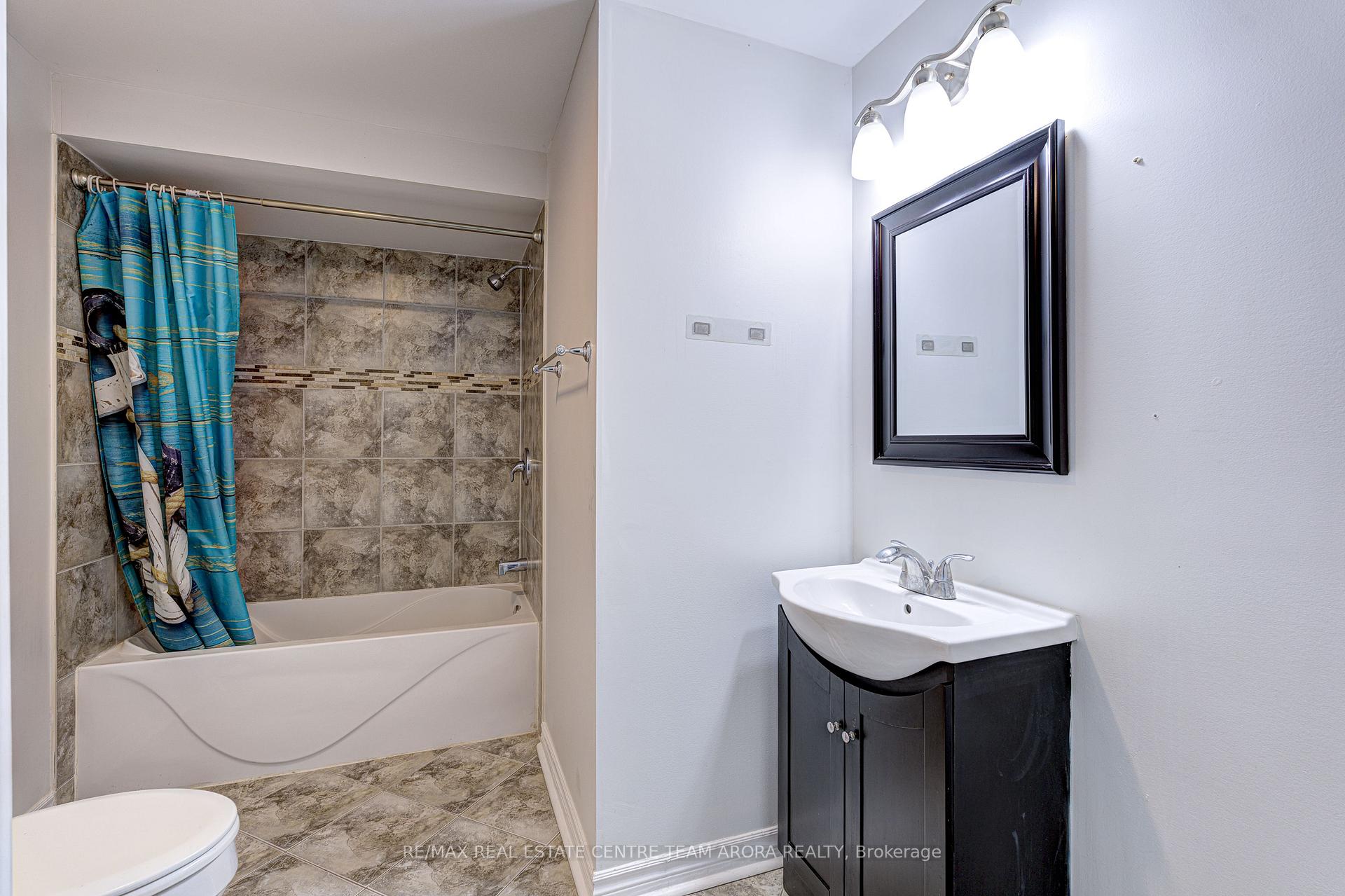 Photo 47 of 23 George Robinson Drive, Brampton, Credit Valley — HOMEH