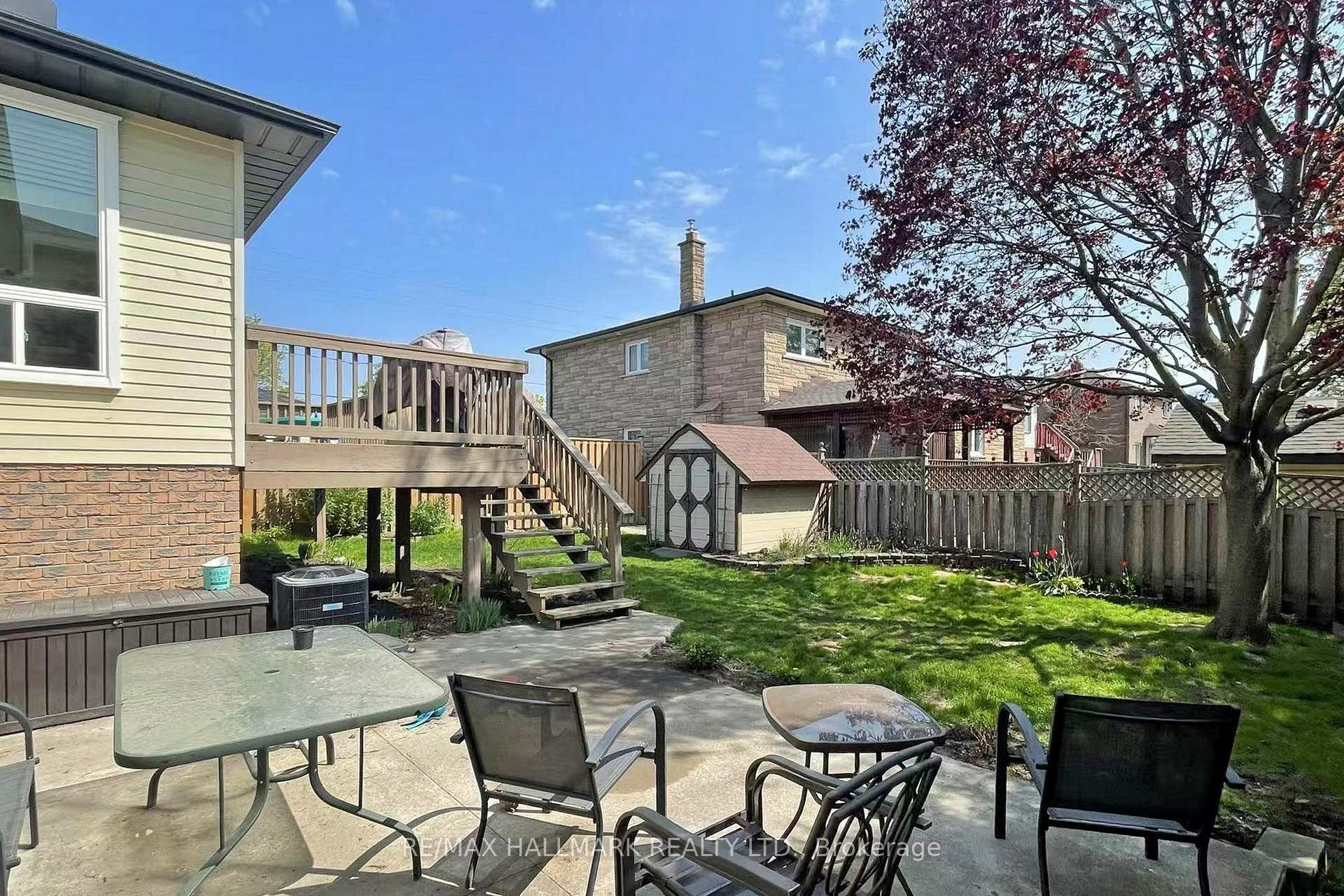 Photo 42 of 3 Cherry Blossom Crescent, Clarington, Courtice — HOMEH