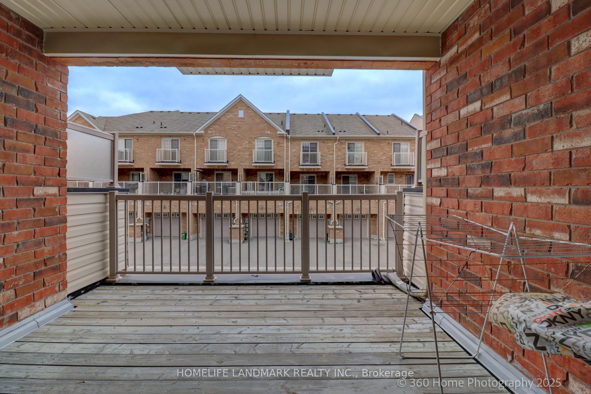 Photo 6 of 5293 Major Mackenzie Drive E, Markham, Berczy — HOMEH