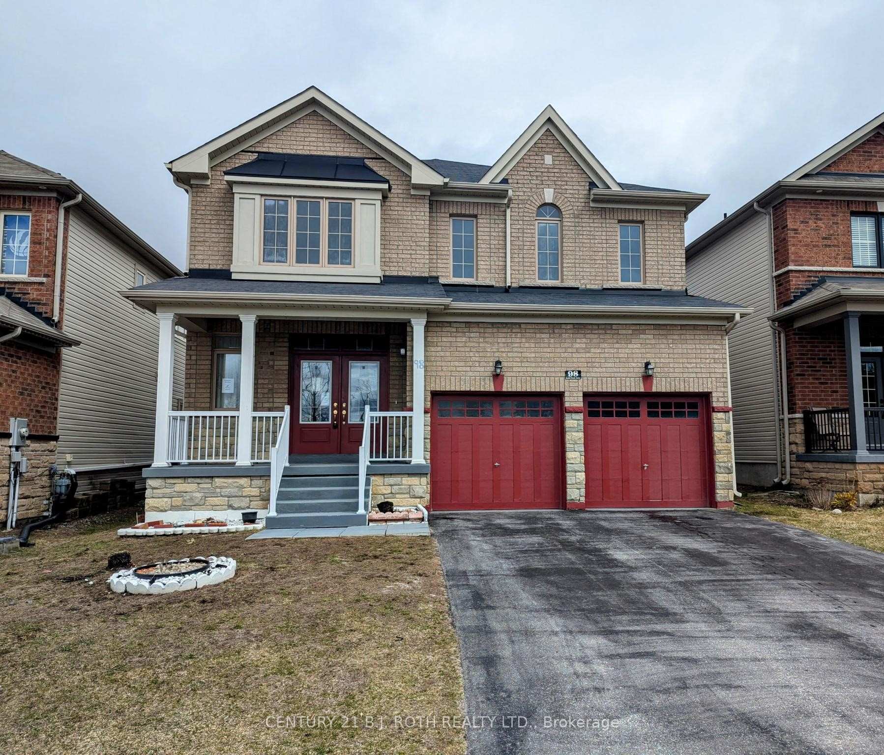 Front of 98 Gold Park Gate