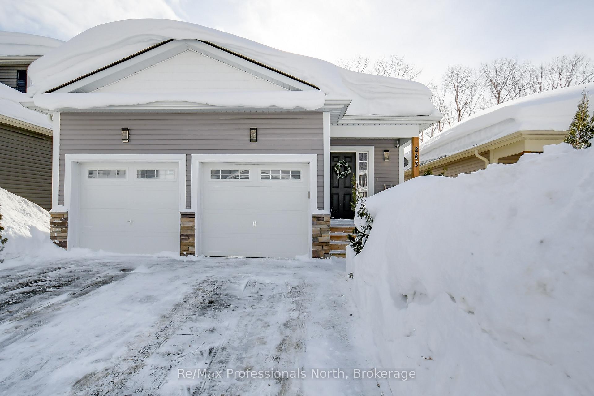 Photo 1 of 283 Pine Street, Gravenhurst, Muskoka (S) — HOMEH