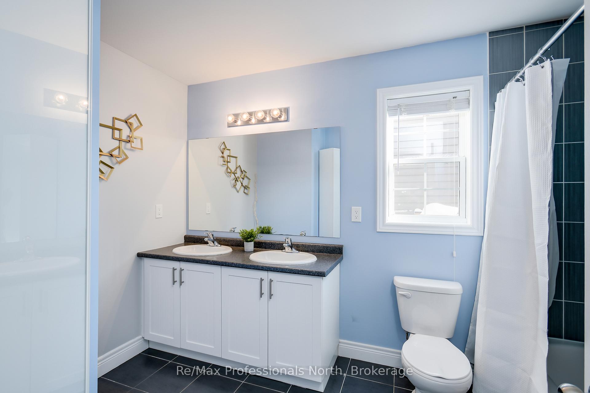 Photo 18 of 283 Pine Street, Gravenhurst, Muskoka (S) — HOMEH