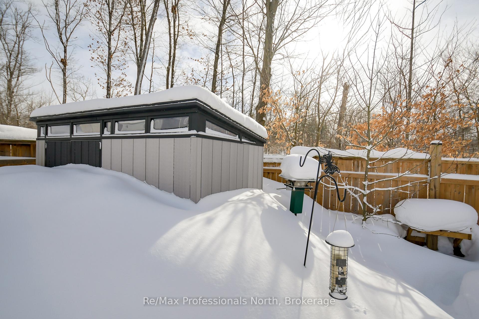 Photo 36 of 283 Pine Street, Gravenhurst, Muskoka (S) — HOMEH