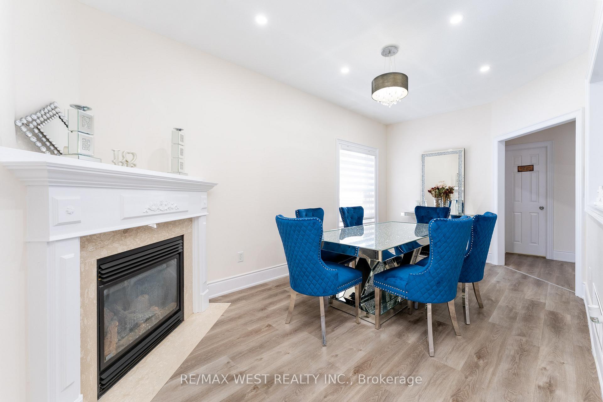 Photo 13 of 14 Jessica Drive, Barrie, Painswick South — HOMEH