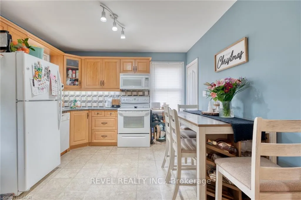 Photo 8 of 99 East 36th Street, Hamilton, Raleigh — HOMEH