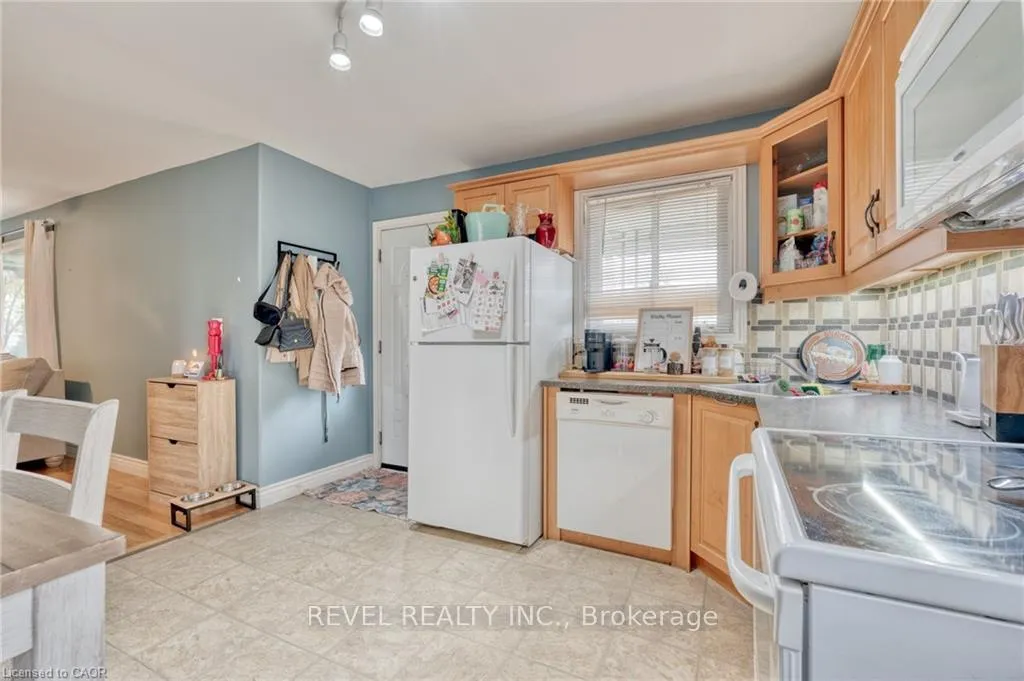 Photo 9 of 99 East 36th Street, Hamilton, Raleigh — HOMEH