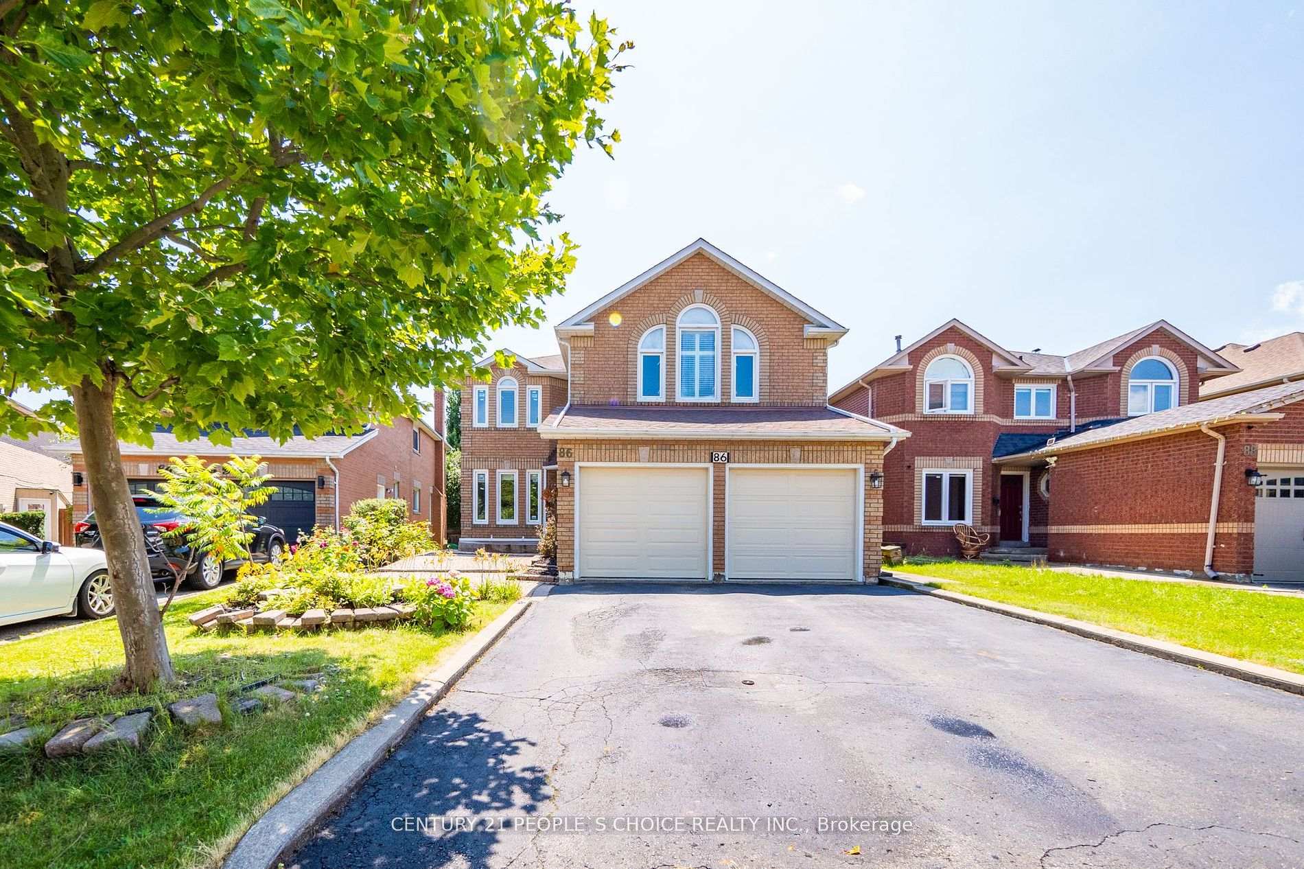 Front of 86 Valonia Drive