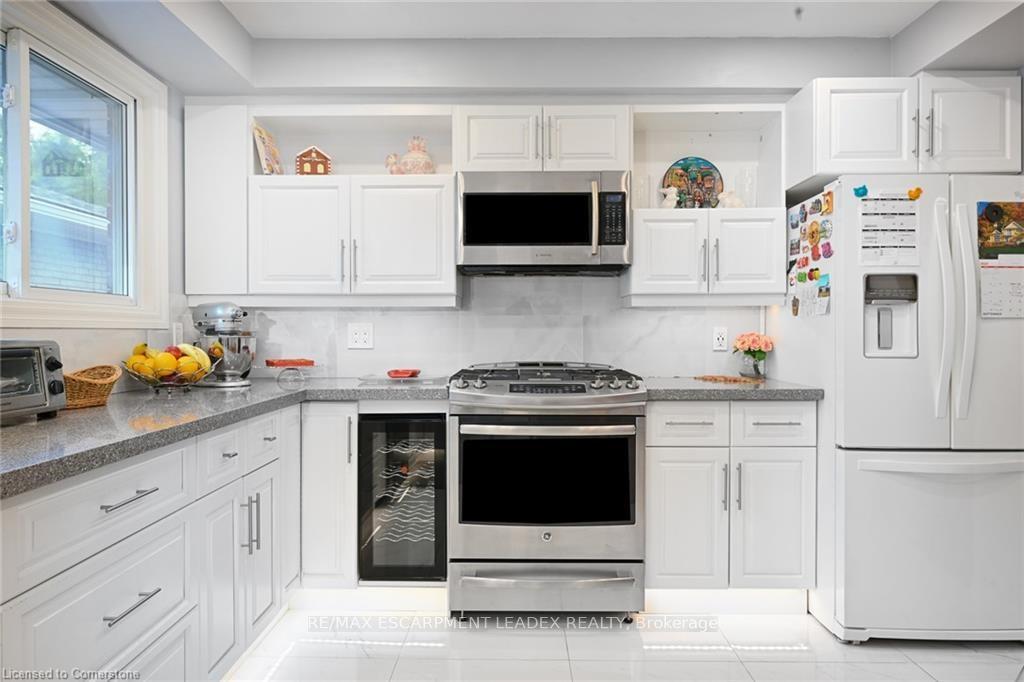 Photo 10 of 805 Stone Church Road E, Hamilton, Eleanor — HOMEH