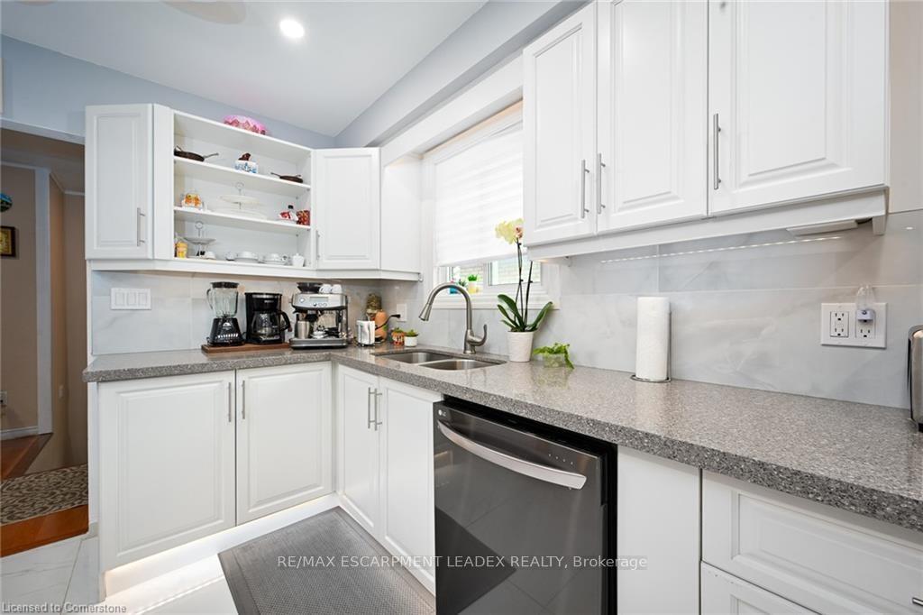 Photo 9 of 805 Stone Church Road E, Hamilton, Eleanor — HOMEH