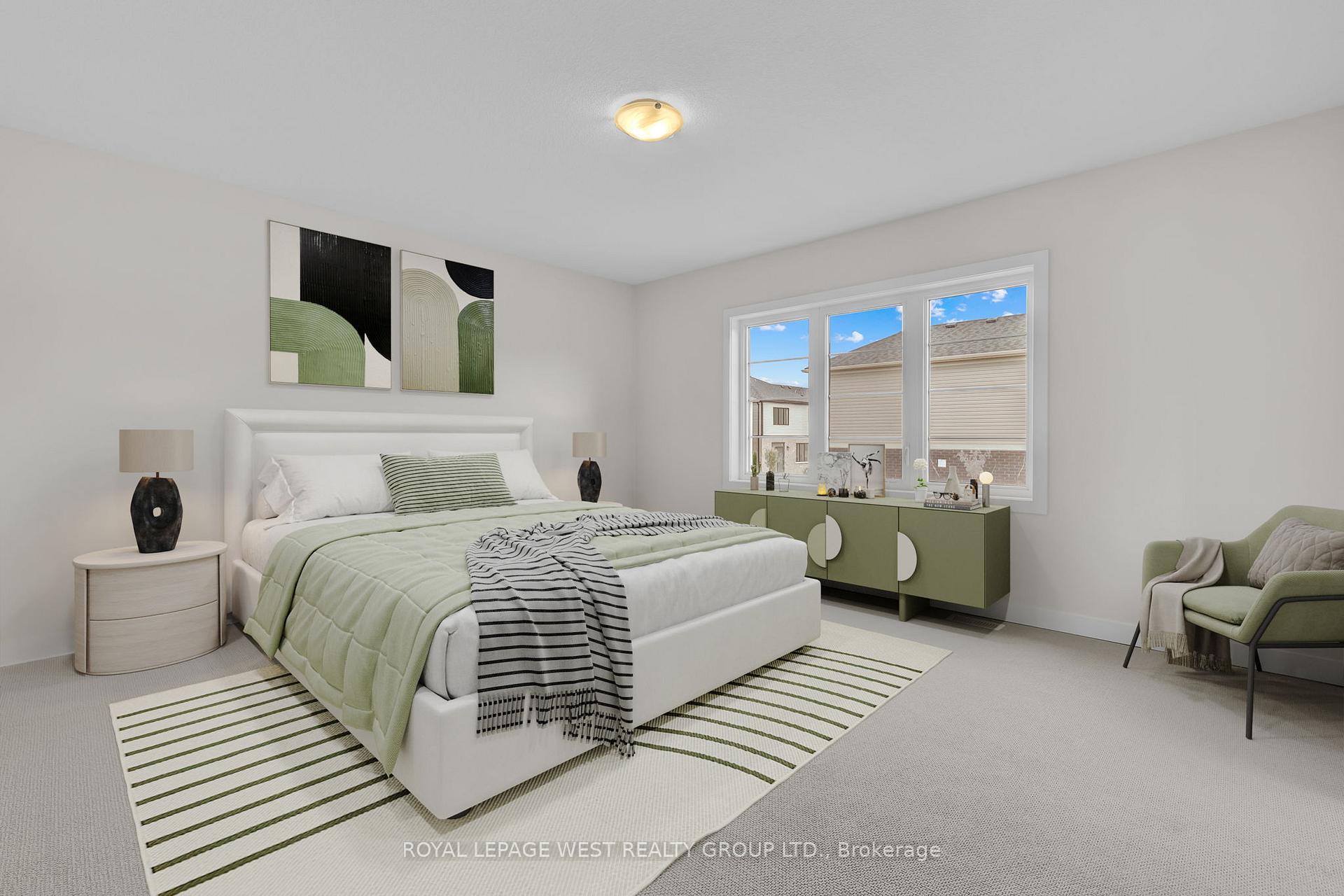 Photo 12 of 124 Lilac Circle, Haldimand — HOMEH