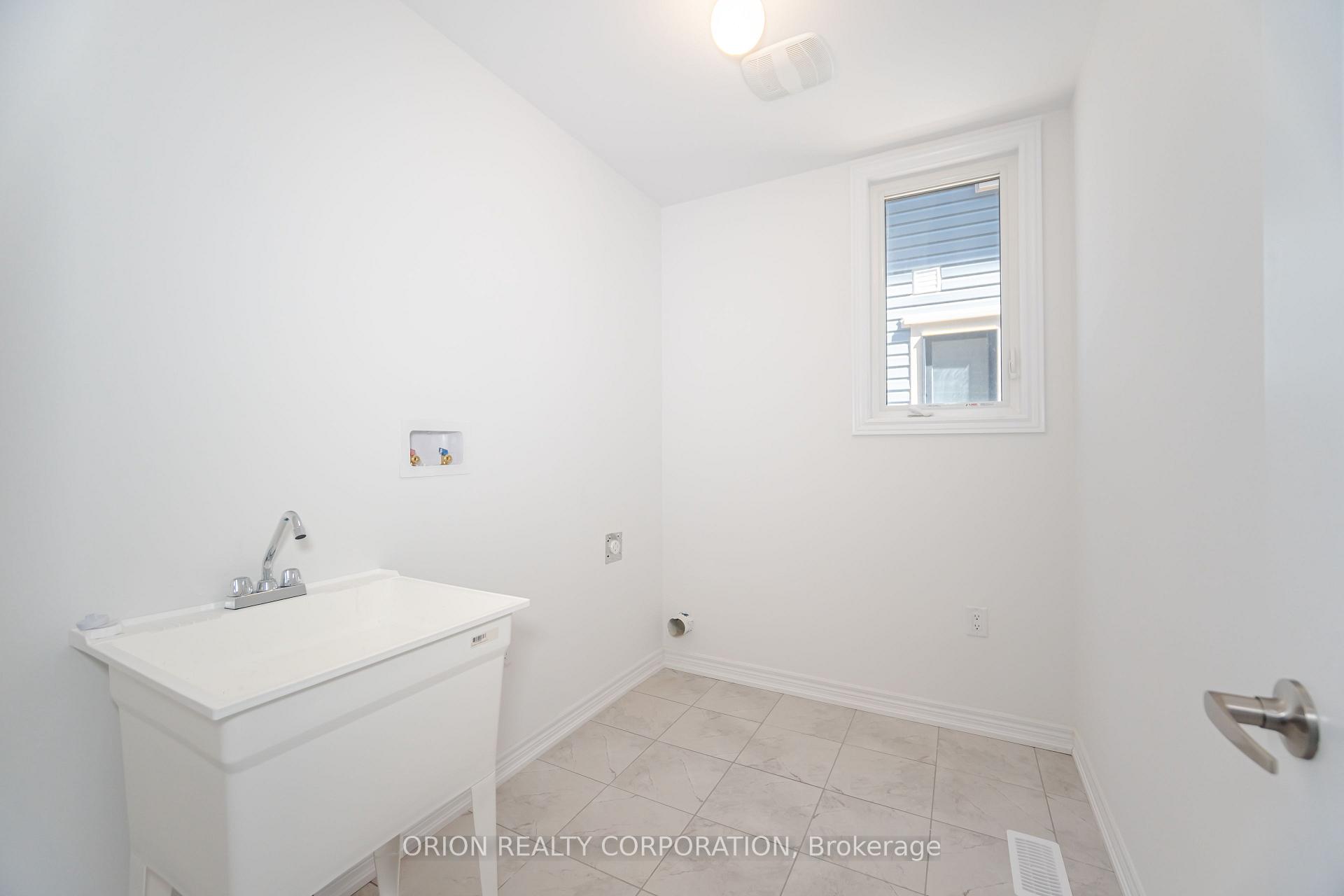 Photo 20 of 165 Fenchurch Manor, Barrie, Rural Barrie Southeast — HOMEH