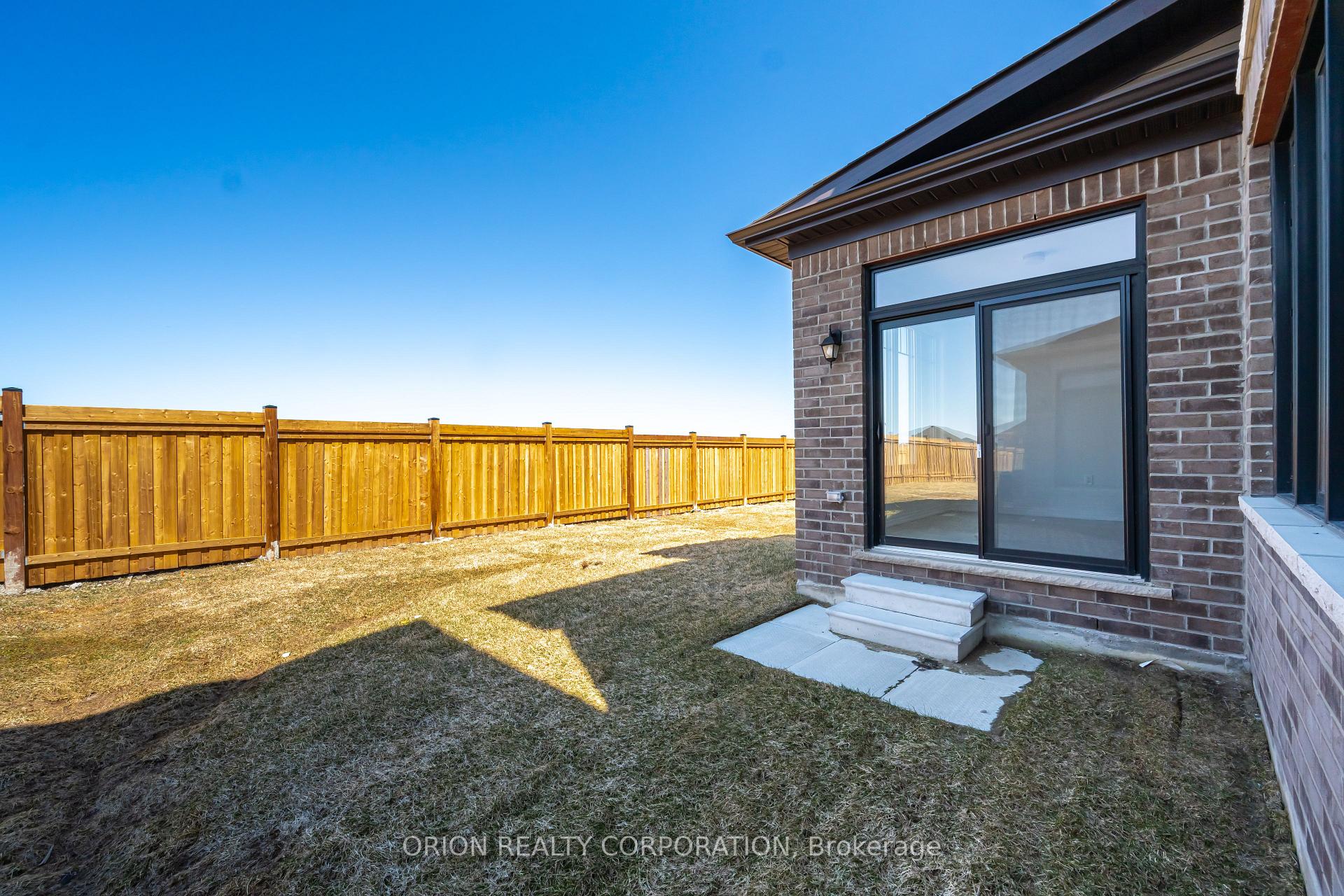 Photo 44 of 165 Fenchurch Manor, Barrie, Rural Barrie Southeast — HOMEH