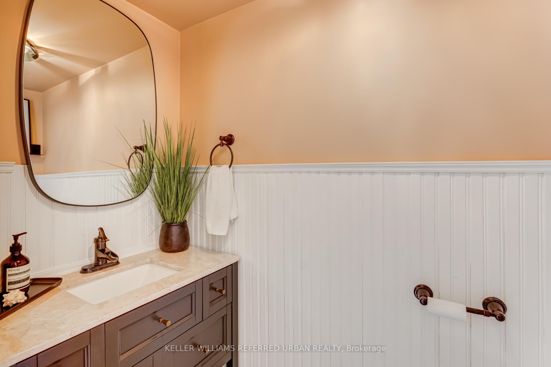 Photo 15 of 105 White Pine Crescent, Pickering, Highbush — HOMEH