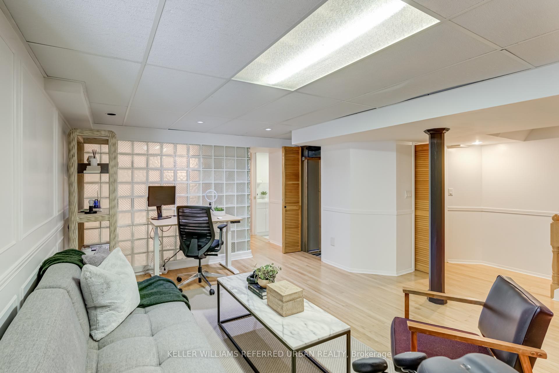 Photo 37 of 105 White Pine Crescent, Pickering, Highbush — HOMEH