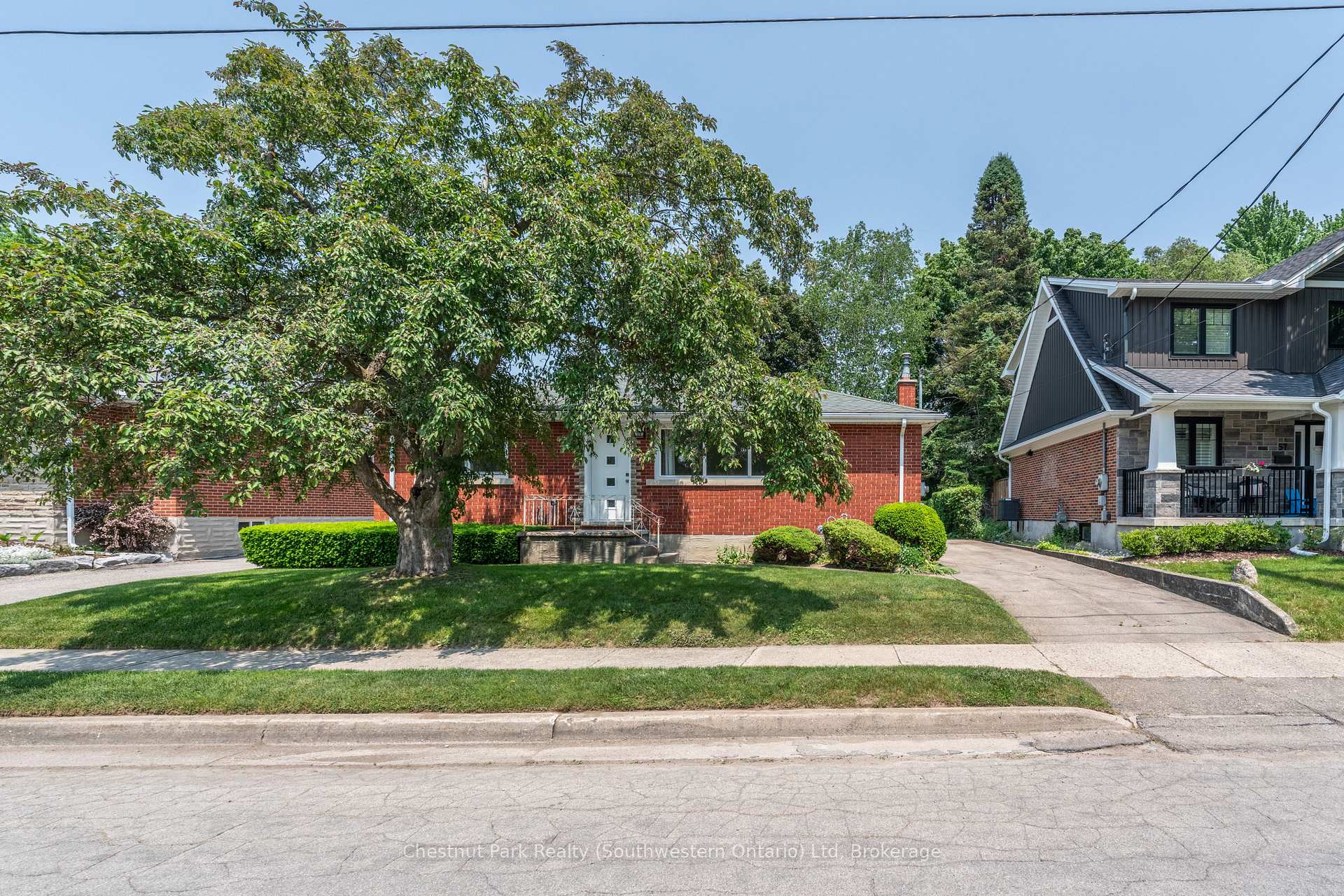 Photo 2 of 59 Clive Avenue, Guelph, Riverside Park — HOMEH